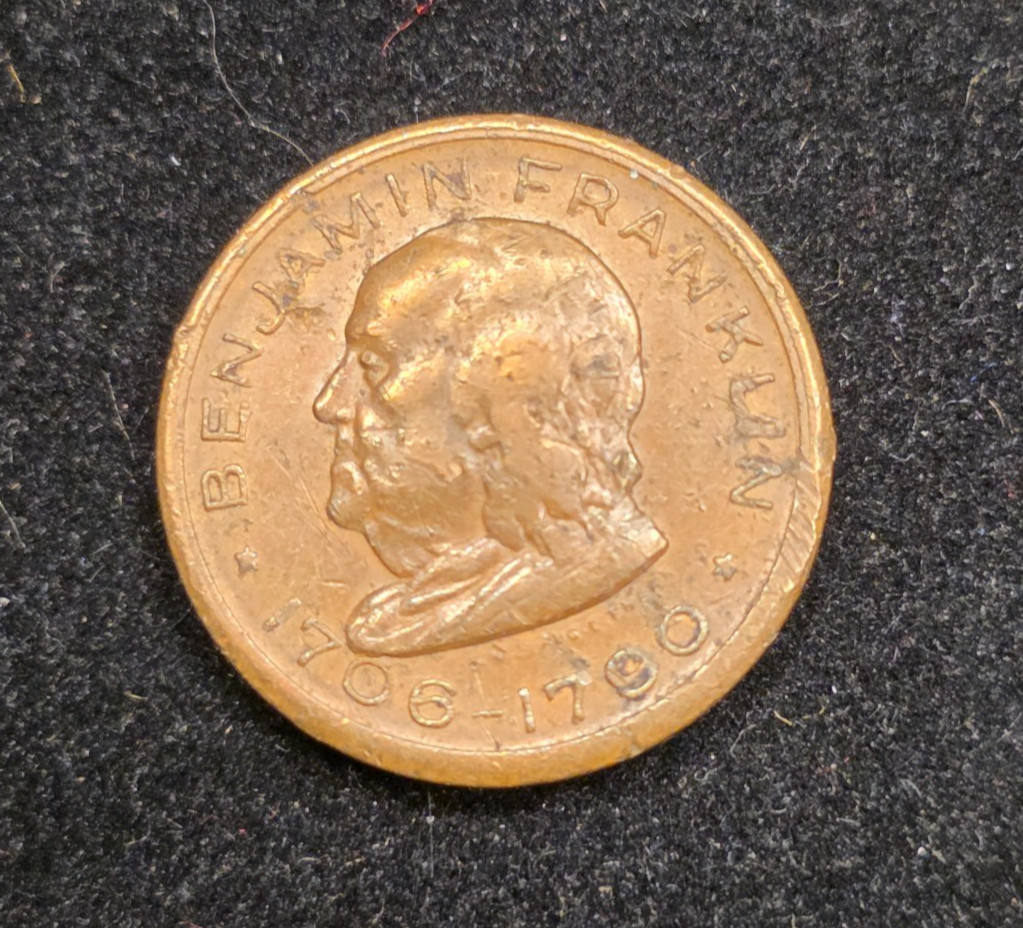 Benjamin Franklin 1706-1790 Souvenir Token Coin Memorial Institute Bronze