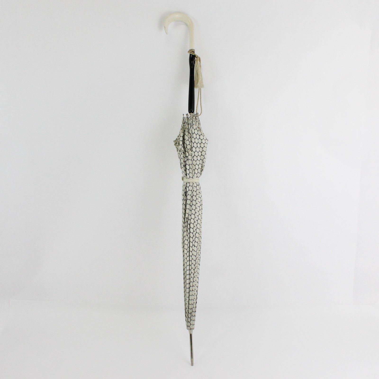 MCM PK Polan Katz Umbrella W/ Carved Vine Pattern Handle Beige dots On Gray