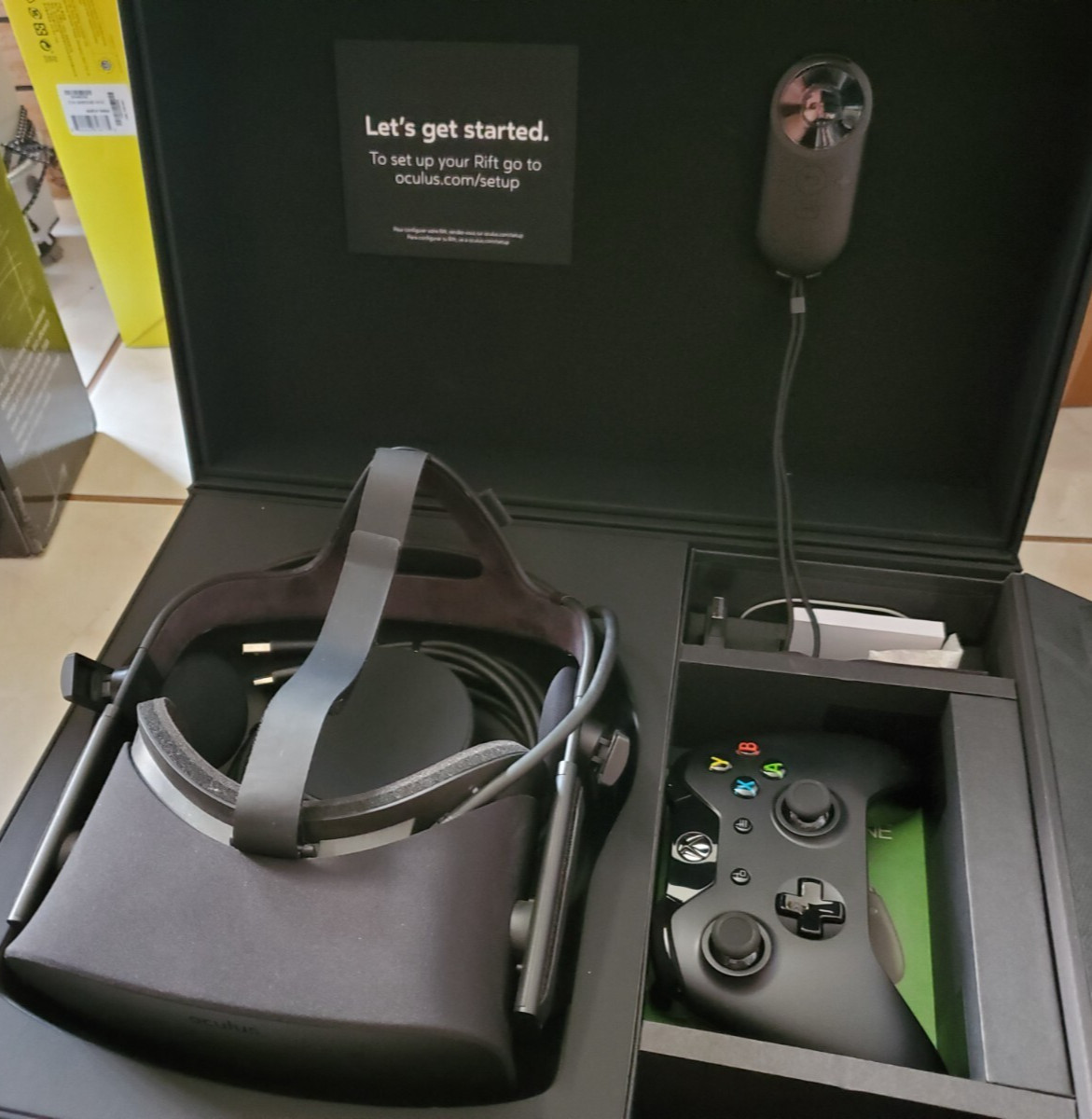 Oculus Rift Virtual Reality VR System with Xbox Controller