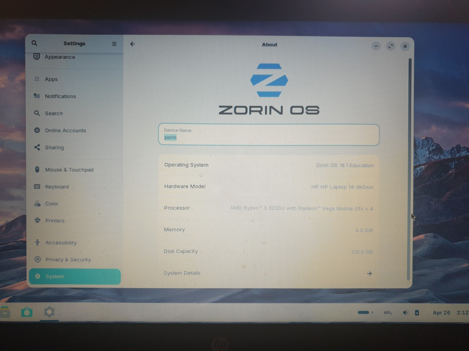 Linux Zorin OS 18.1 Education, 64-bit, Bootable Live and Install USB Flash Drive