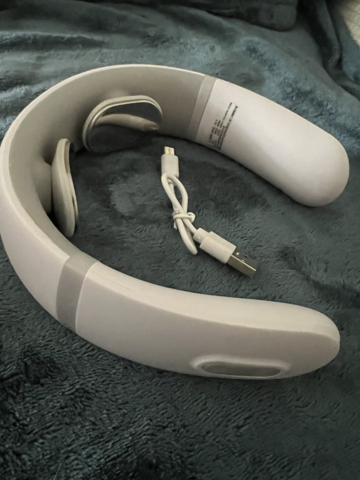 Electric Cervical Pulse Neck Massager Muscle Relax Massage Therapy B14