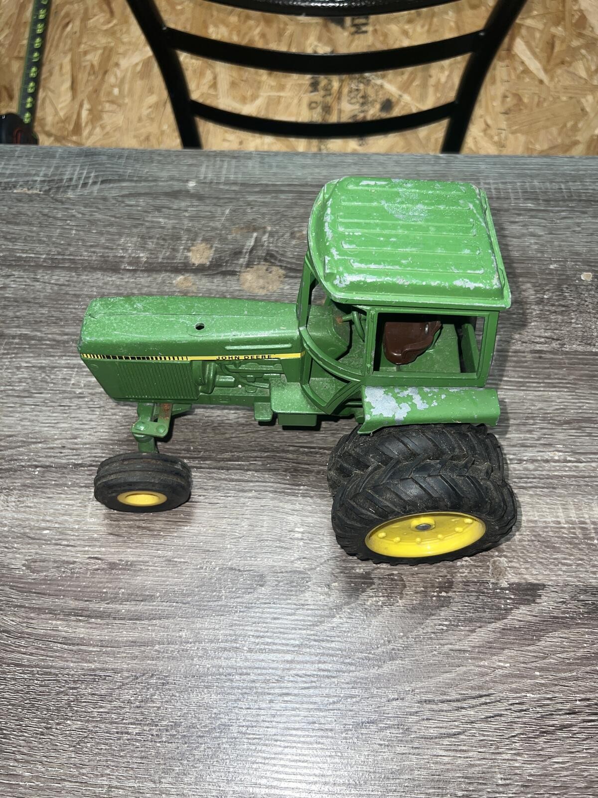 Ertl John Deere 4440 Sound-Gard 1:16 Diecast Farm Toy Tractor w/ Duals #542