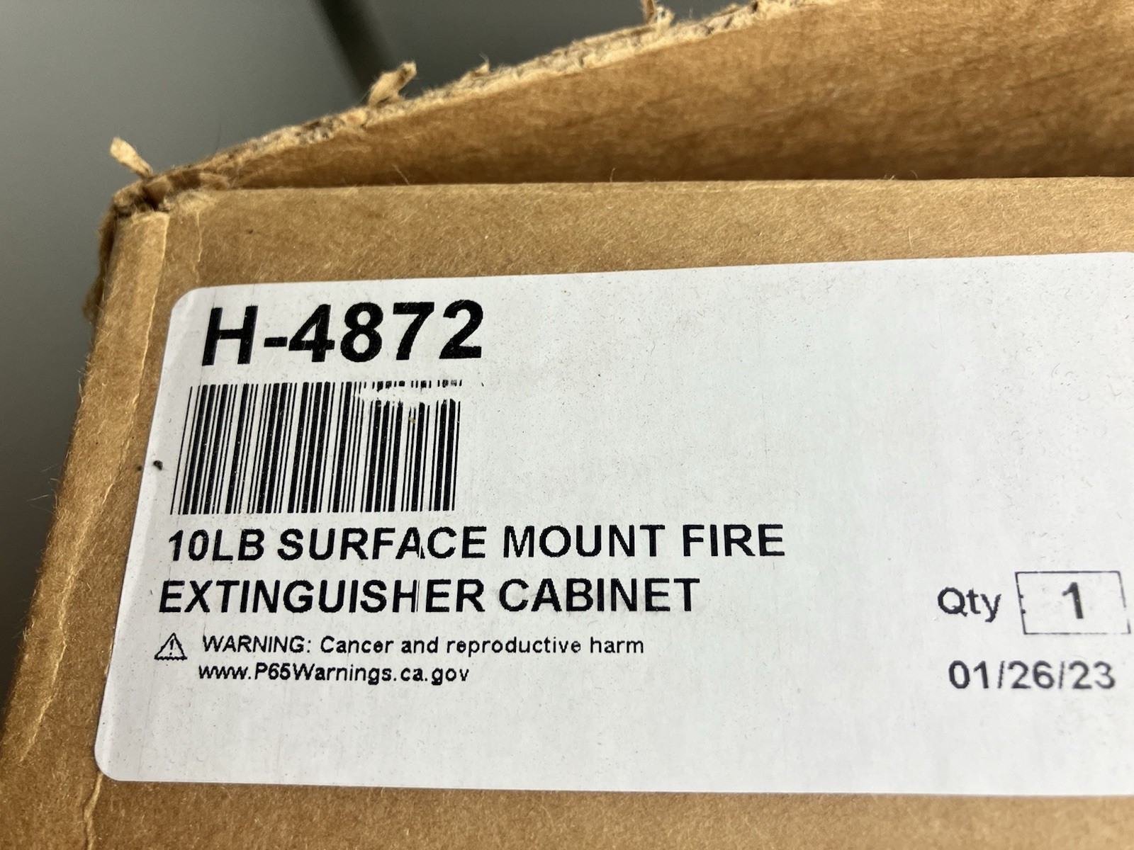 Surface Mount Fire Extinguisher Cabinet 10 lb. H-4872