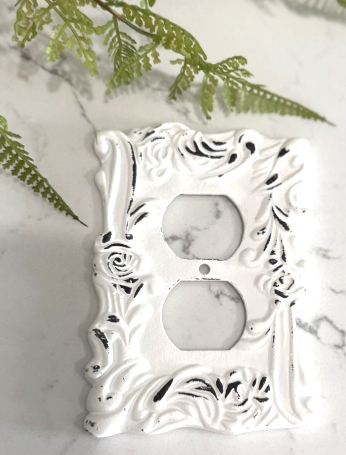 SHABBY CHIC Distressed Metal Vintage-WHITE Outlet Plug Wall Plate DUPLEX Cover