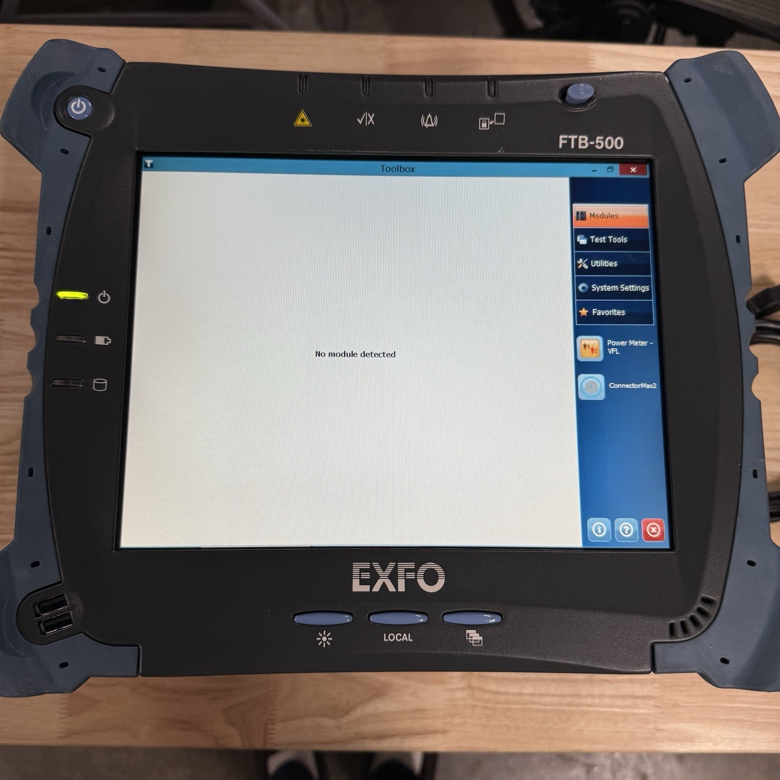 EXFO FTB-500 8 Slot Mainframe