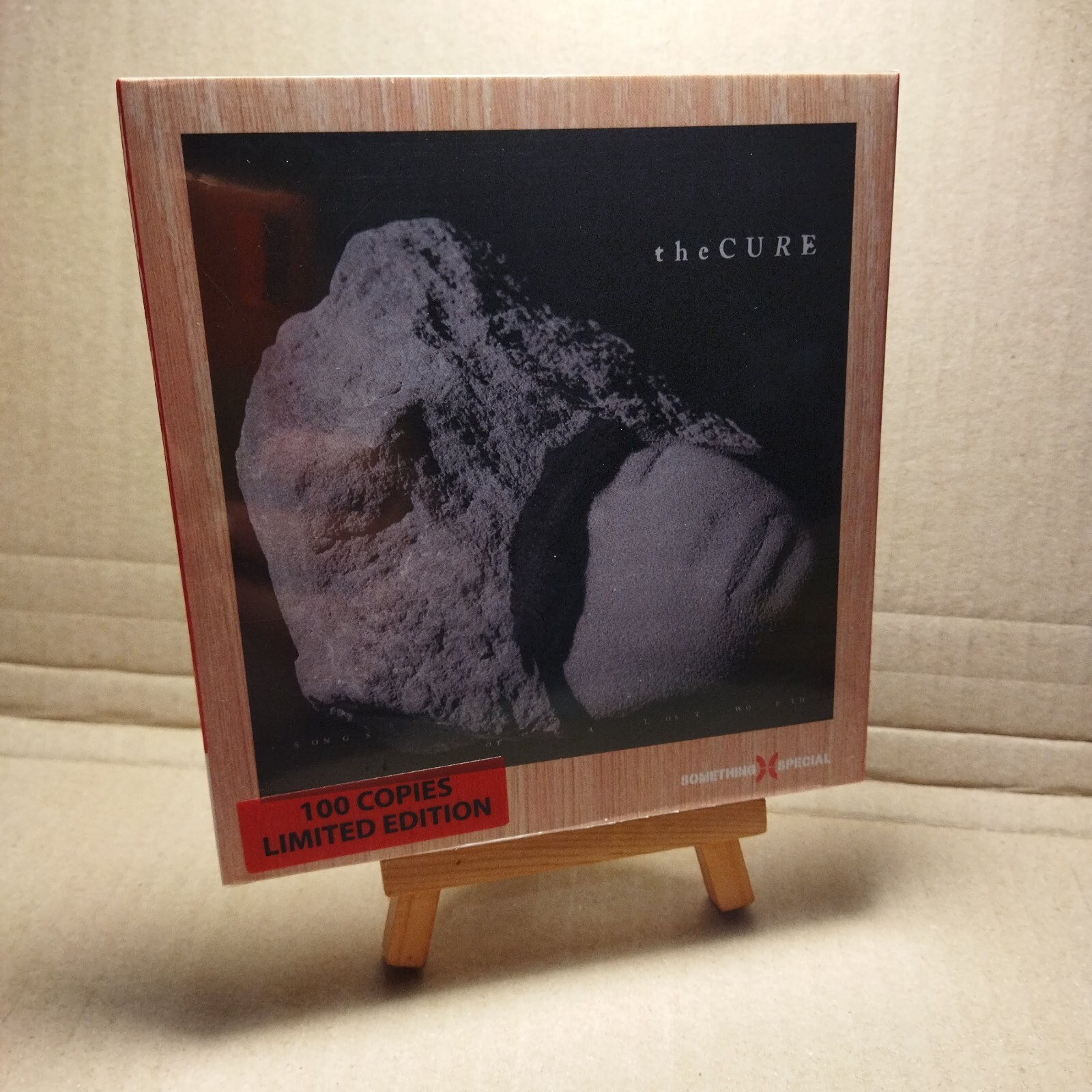 The Cure - Songs Of A Lost World (CD) (wood box), WooA
