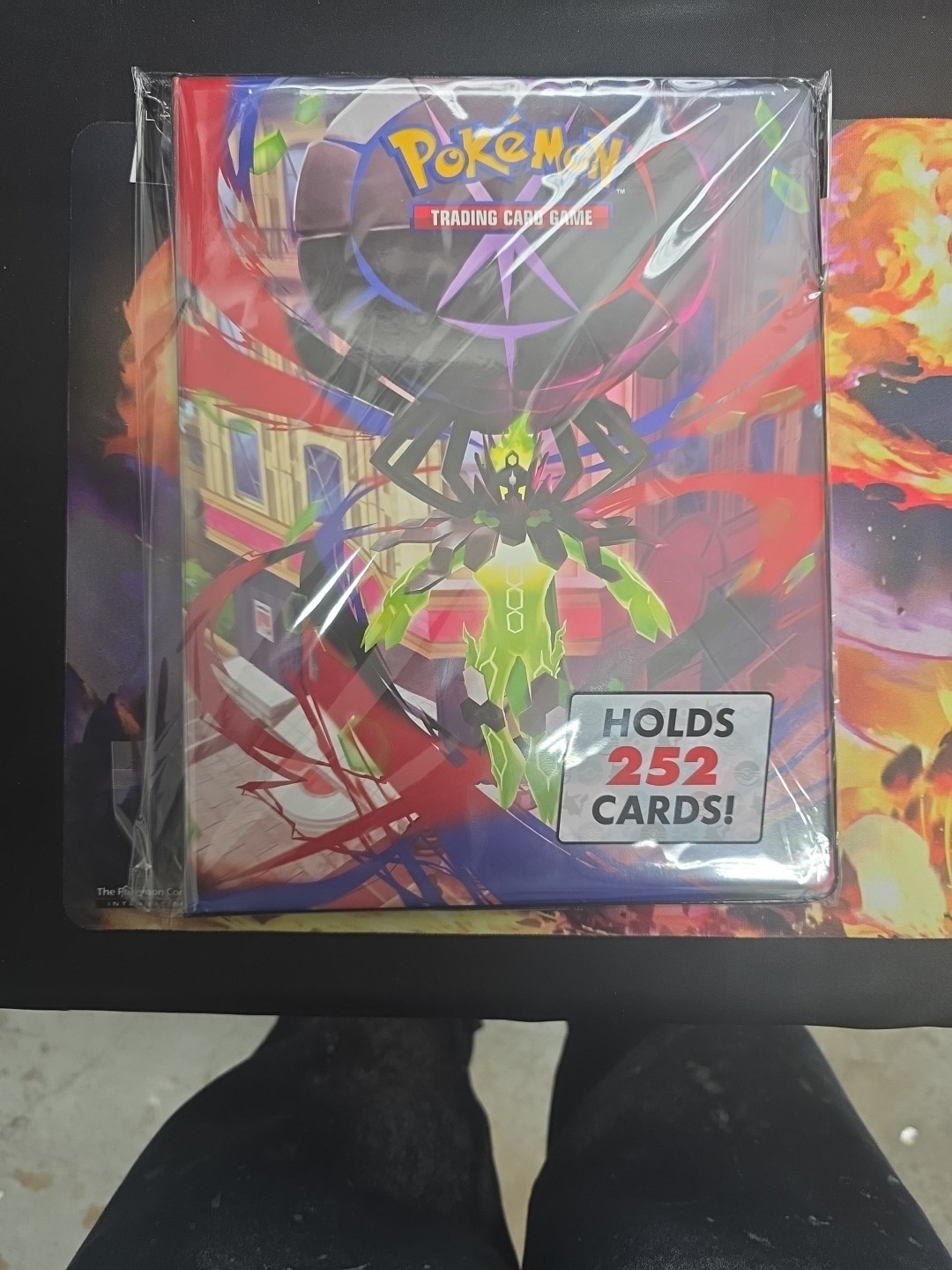 Ultra Pro -Pokémon TCG Mega Evolution Perfect Order 9-Pocket Portfolio