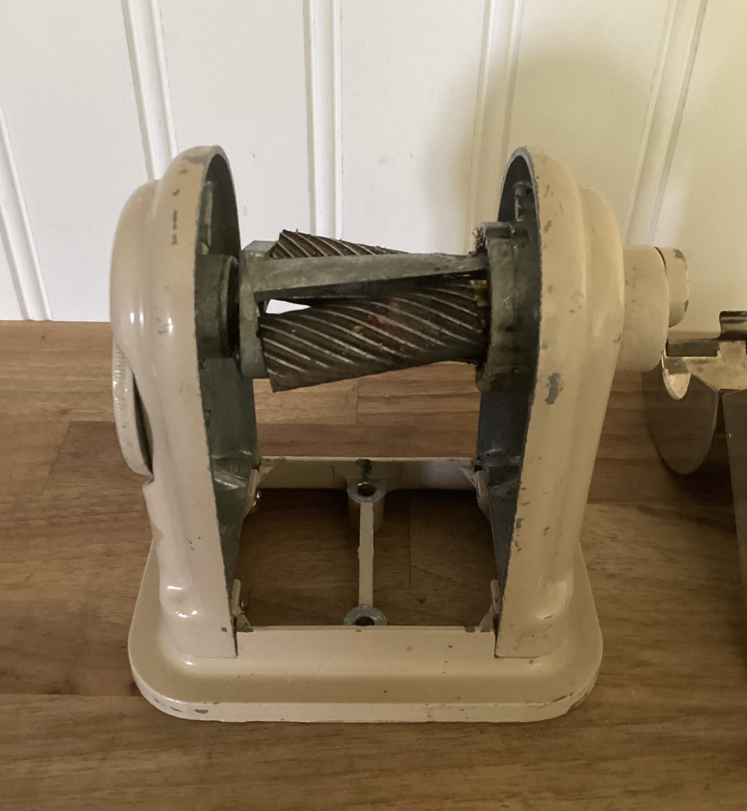 Vintage Boston Ranger 55 Pencil Sharpener 6 Hole Adjustable Selector