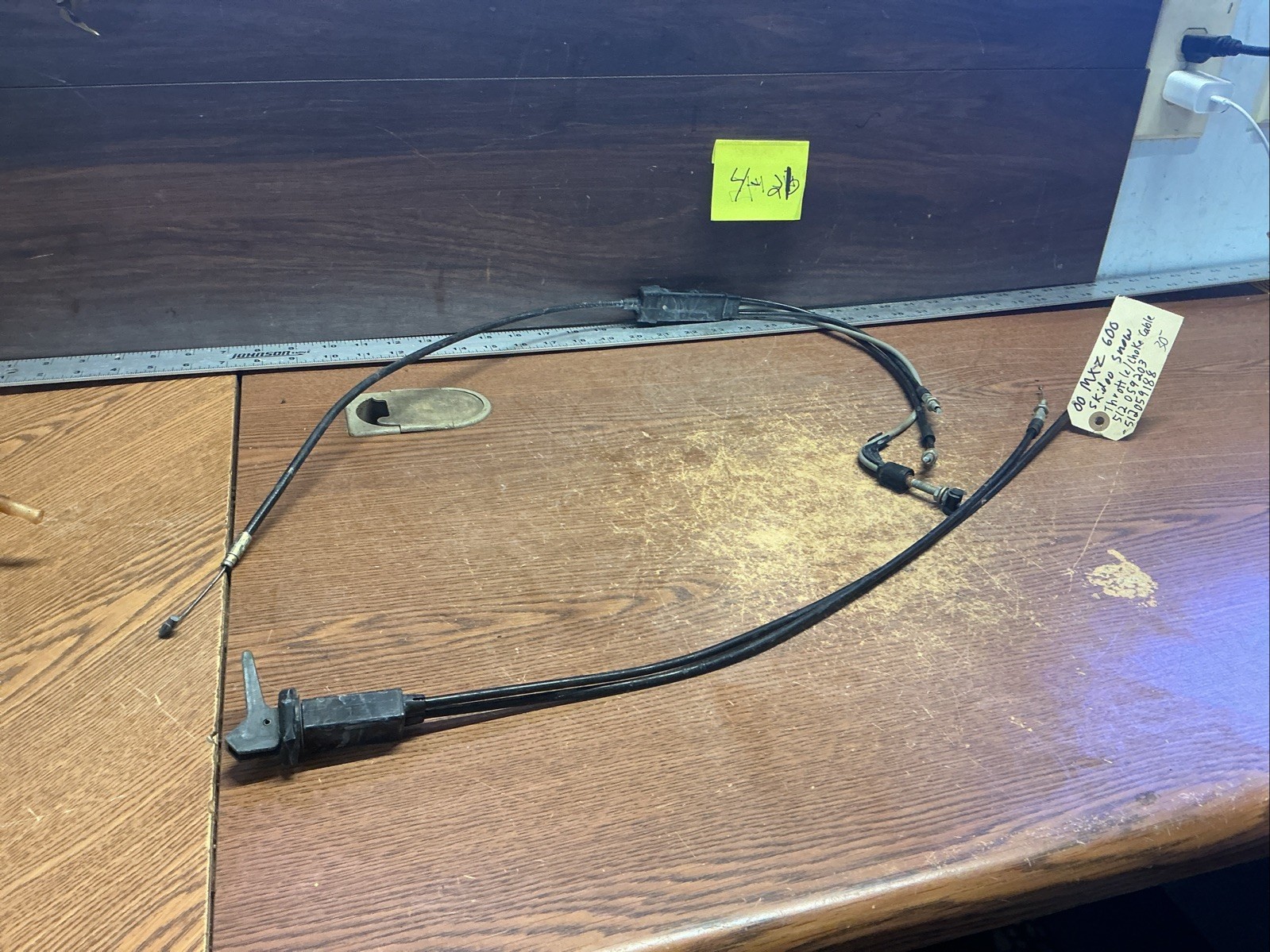 Throttle & Choke Cable # 512059188, 512059203 Ski-doo 2000 MXZ 600 Snowmobile