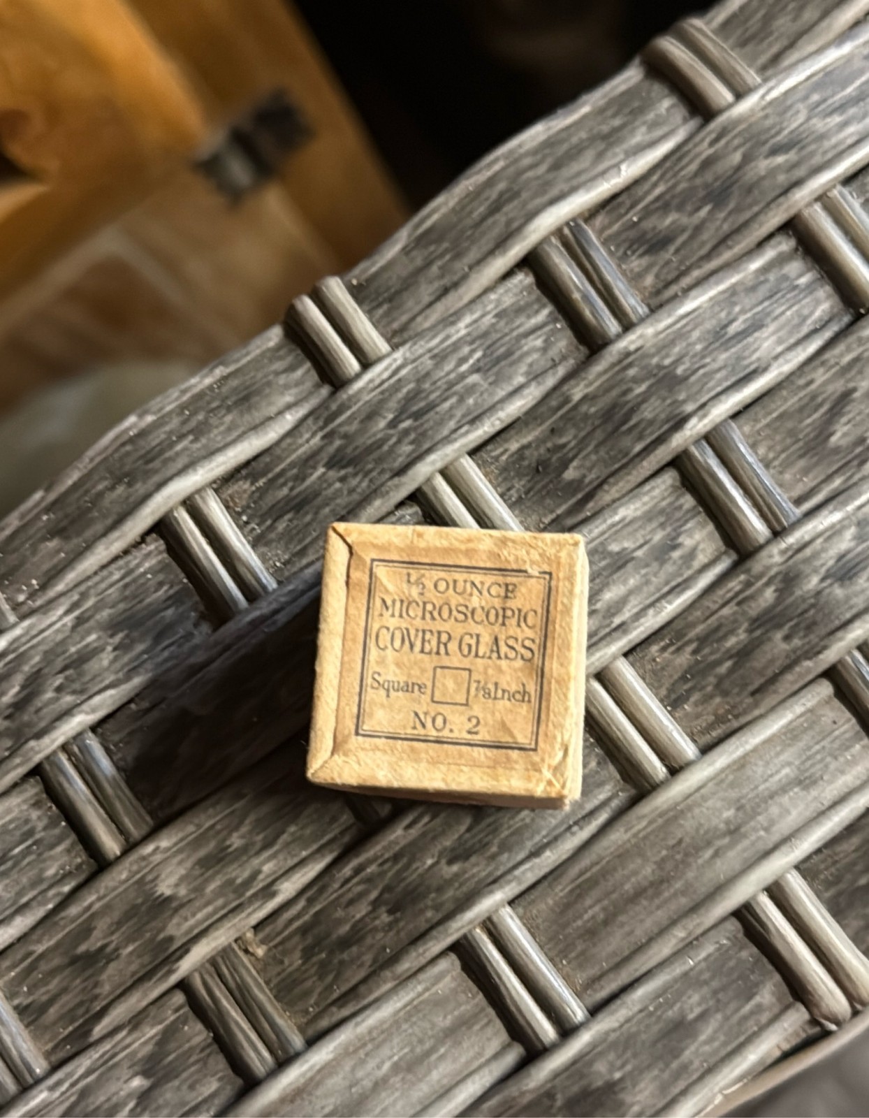 Vintage Microscope Cover Glass 1/4 Oz Square 1/2 Inch No. 2 Box Brand New!