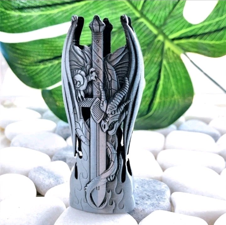 DRAGON CREST Lighter Case Cover  METAL Fits Bic Lighter