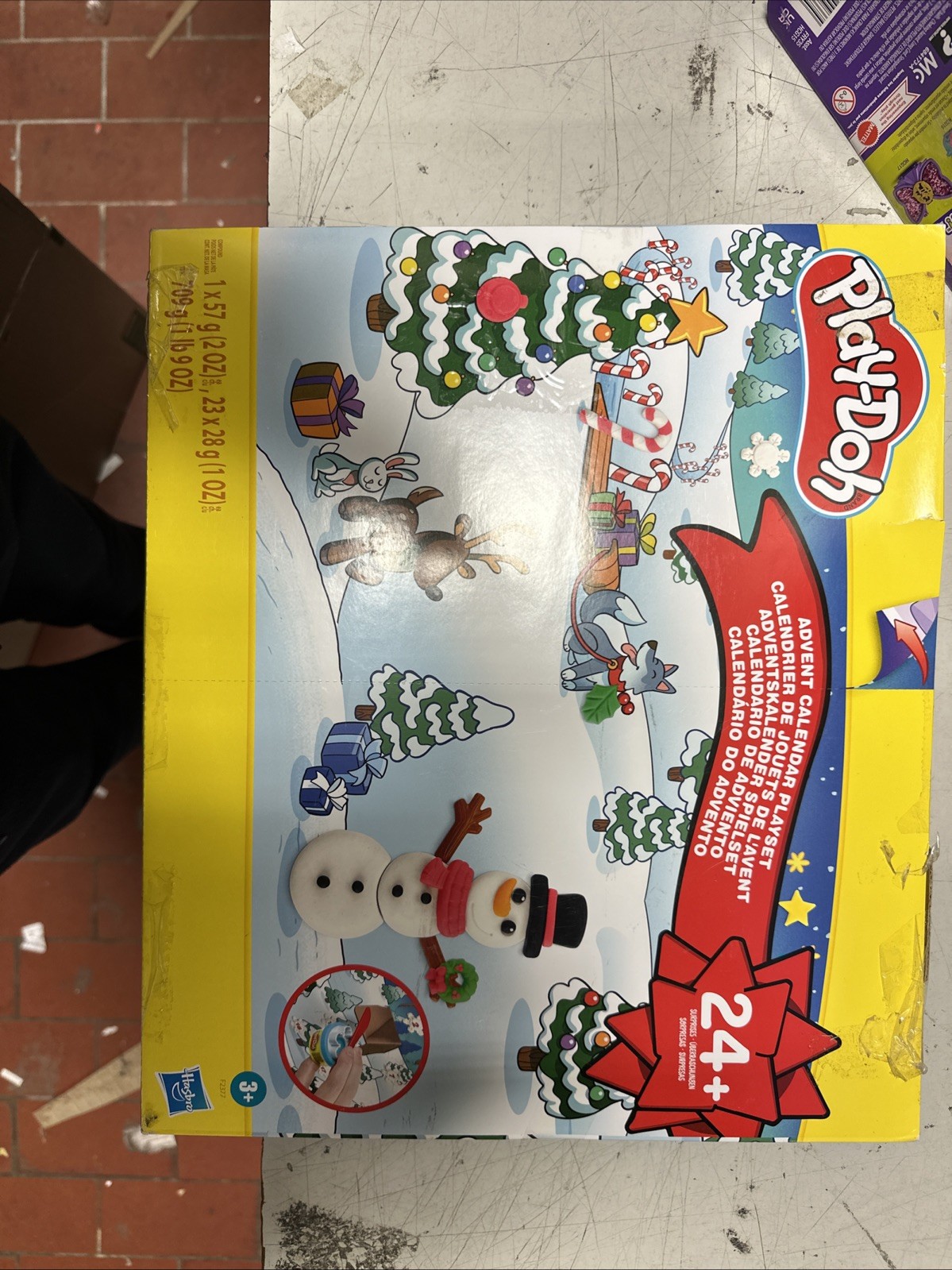 PLAY-DOH ~ 24+ Surprises ~ Christmas Advent Calendar ~ Hasbro Play Set