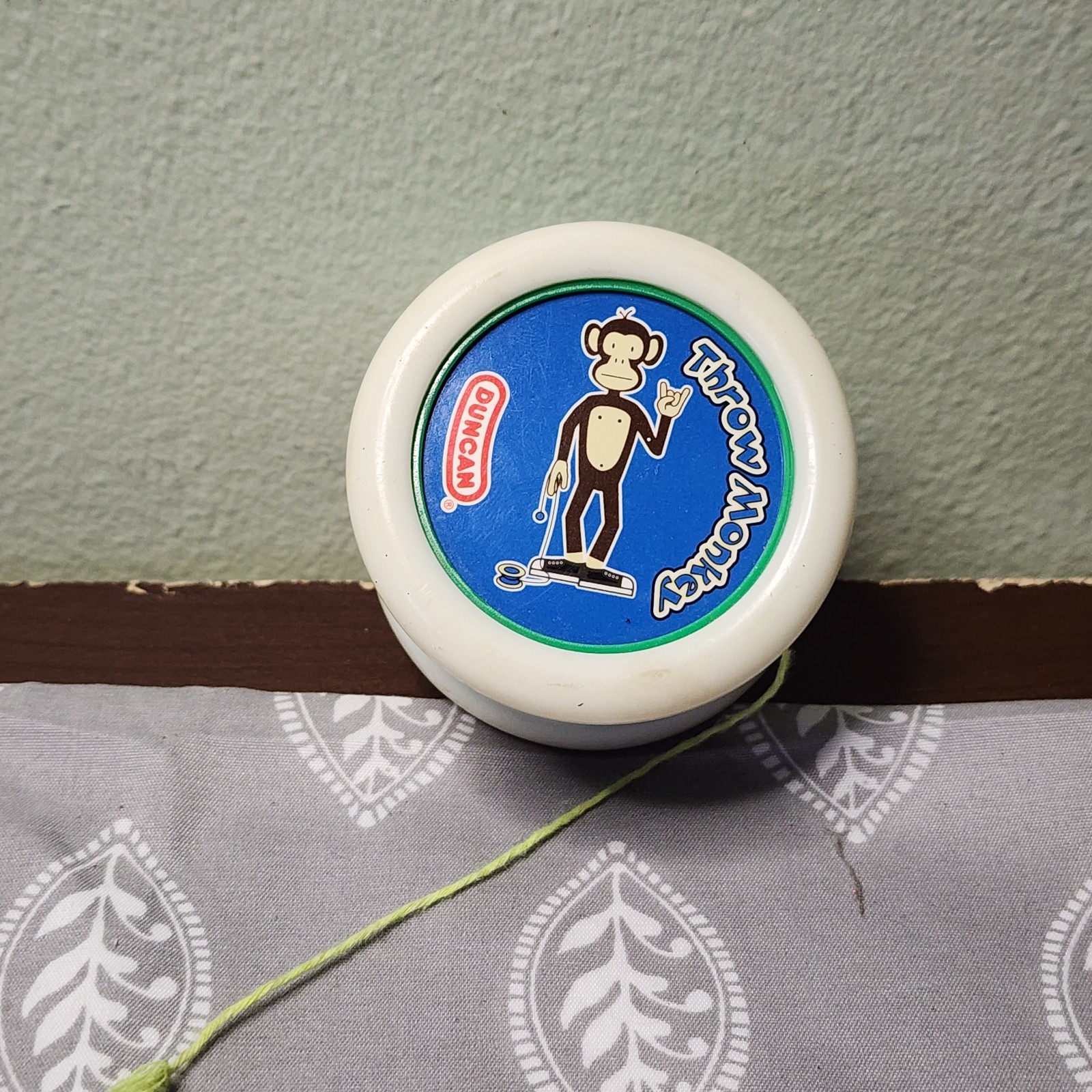 Duncan Throw Monkey yo-yo  White Shows Signs Of Wear