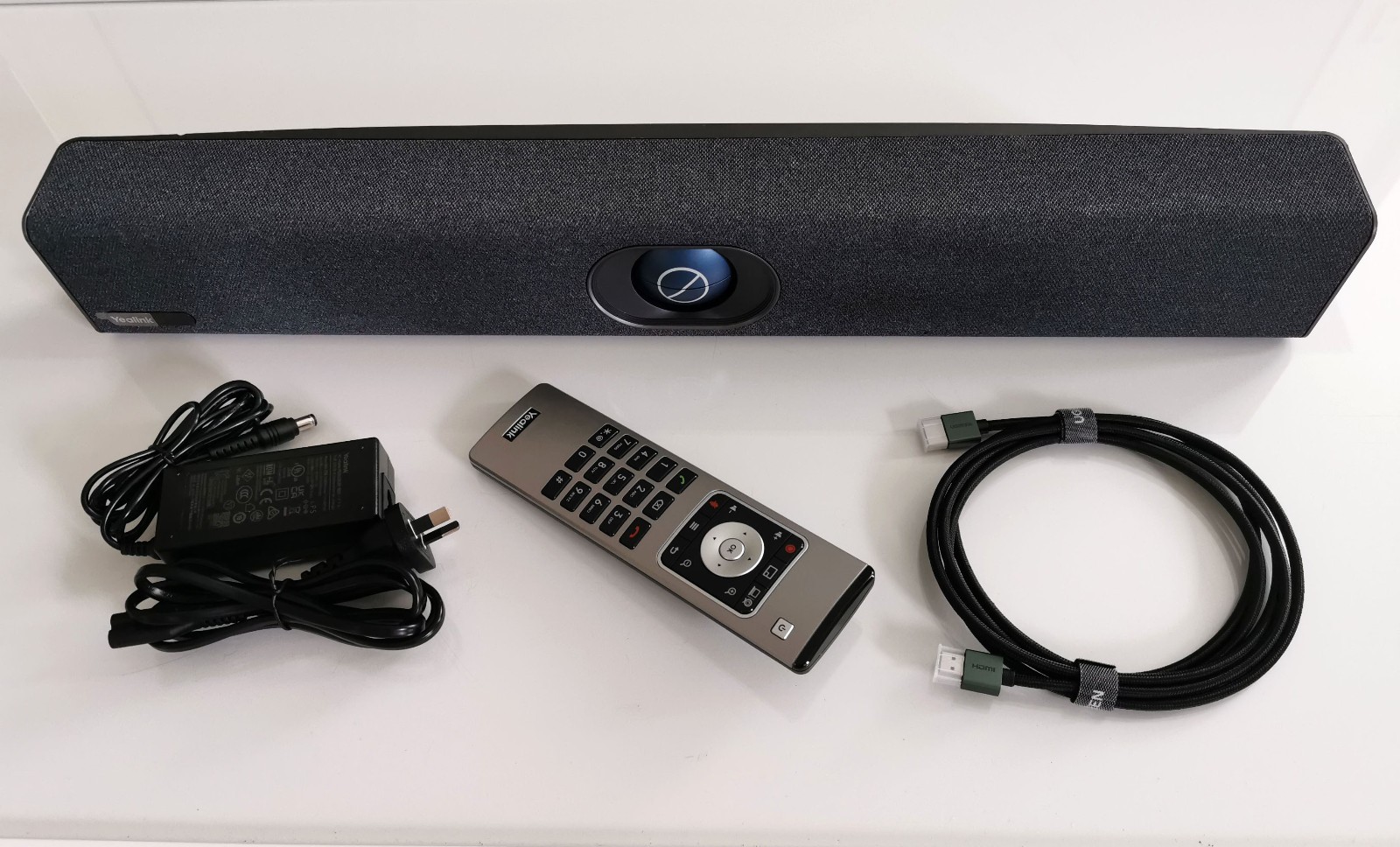 Yealink MeetingBar A20 Video Collaboration Bar Android 4K Camera BYOD Teams Zoom