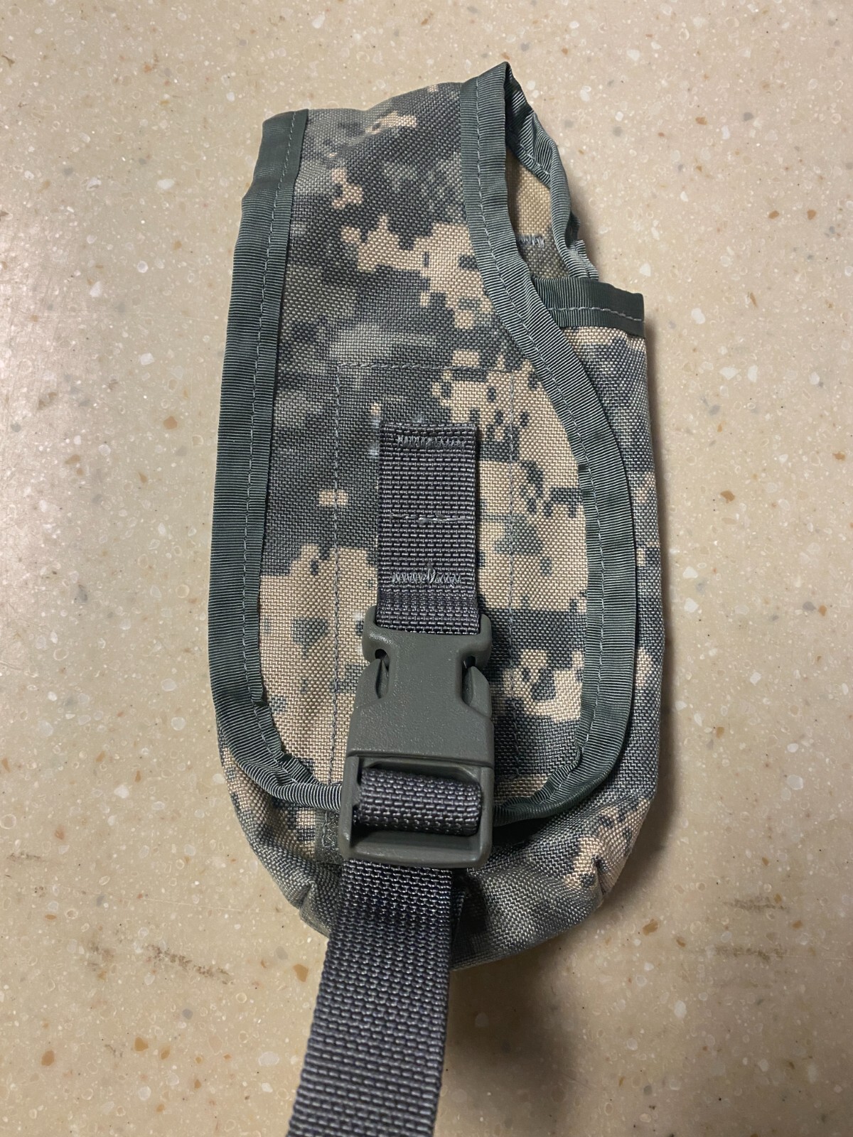 New ACU Sabre Radio Pocket - Style 4260