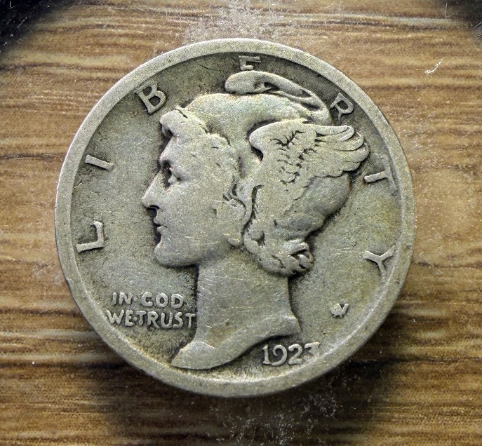 1923-P Mercury Dime - Actual Silver Coin Shown - Free Shipping & Tracking INV124