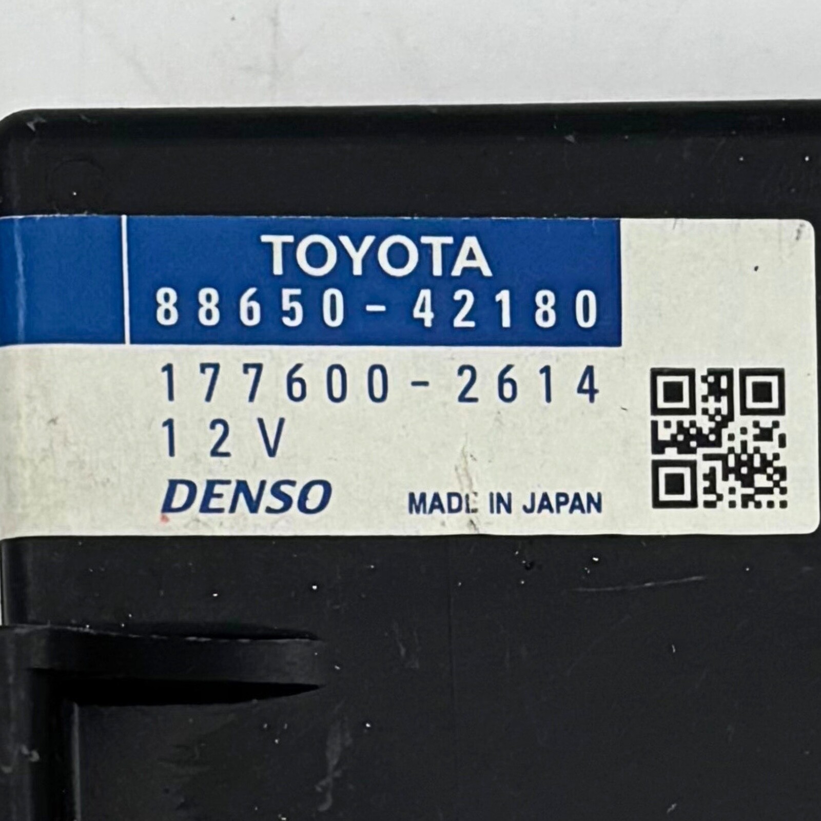 2006-2008 Toyota RAV4 AC Amplifier Climate Control Computer Module 88650-42180