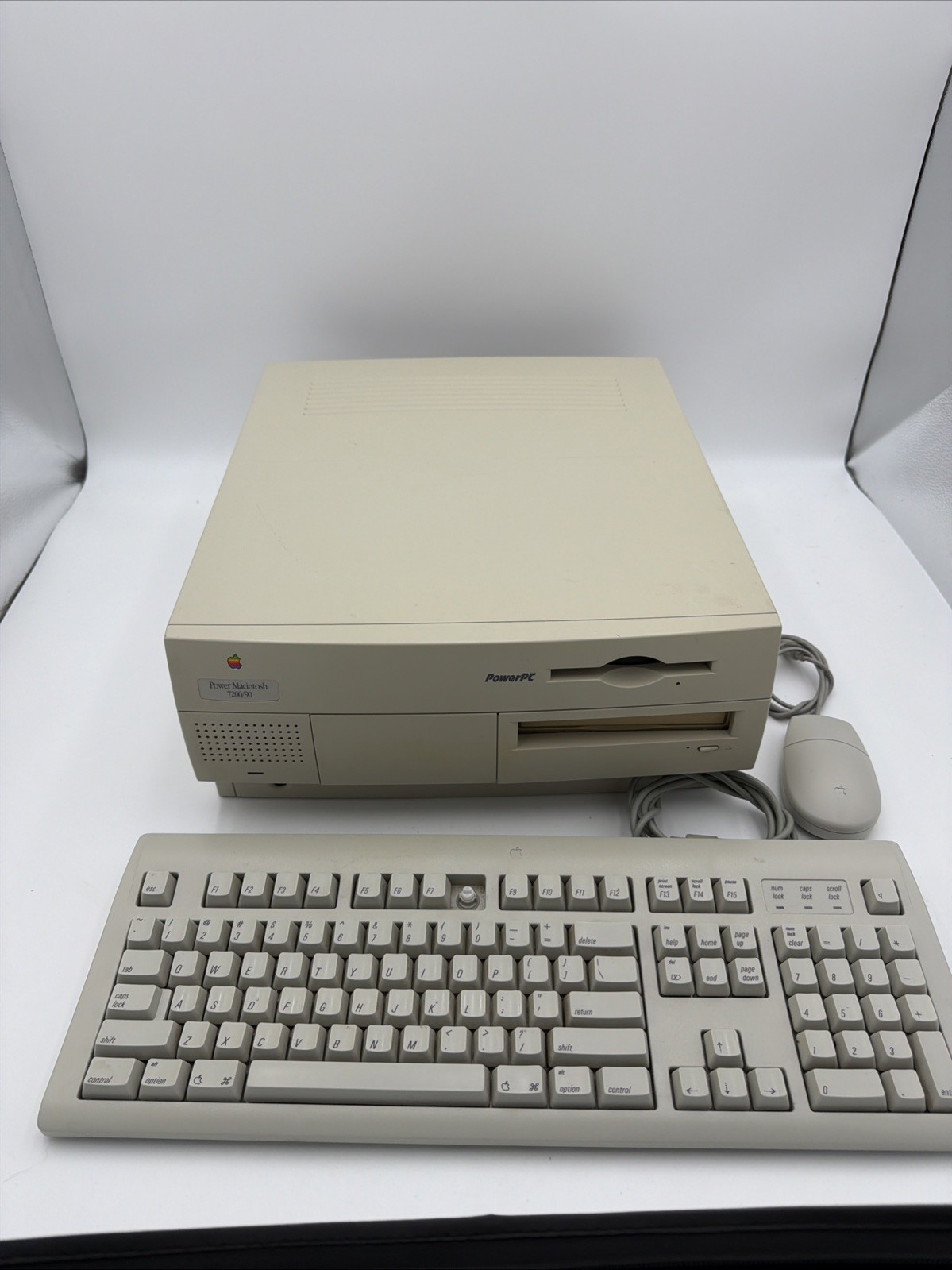 Apple Power Macintosh 7200/90 M3979 24MB RAM 4MB VRAM Keyboard Mouse Tested