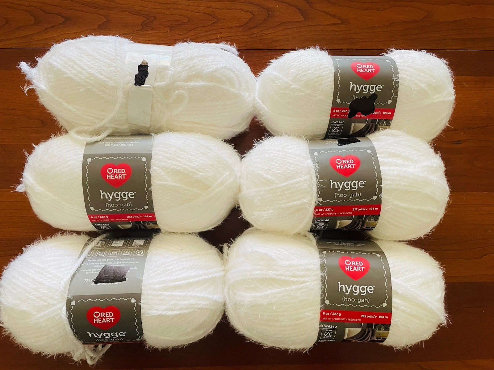Lot Of 6 Skeins Red Heart Hygge Yarn 8oz-Snow - E881-8601