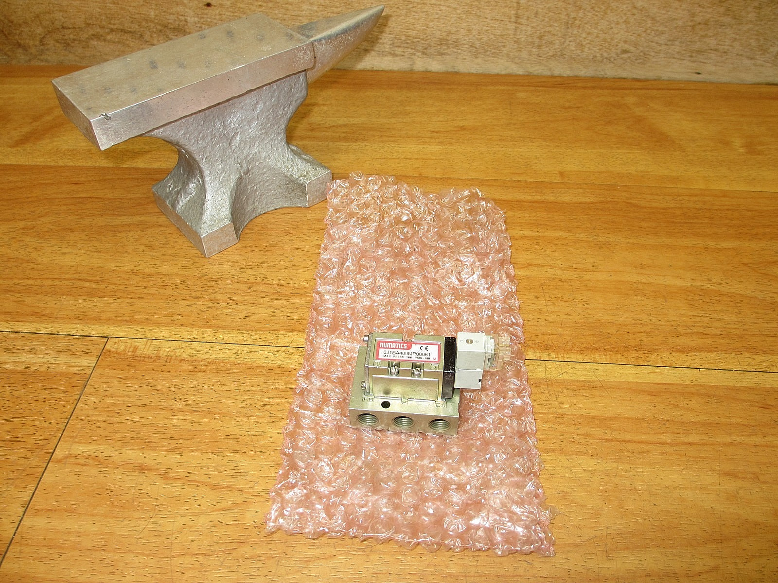Numatics 031BA400MP00061 *NEW OLD STK* Pneumatic Valve KLJ