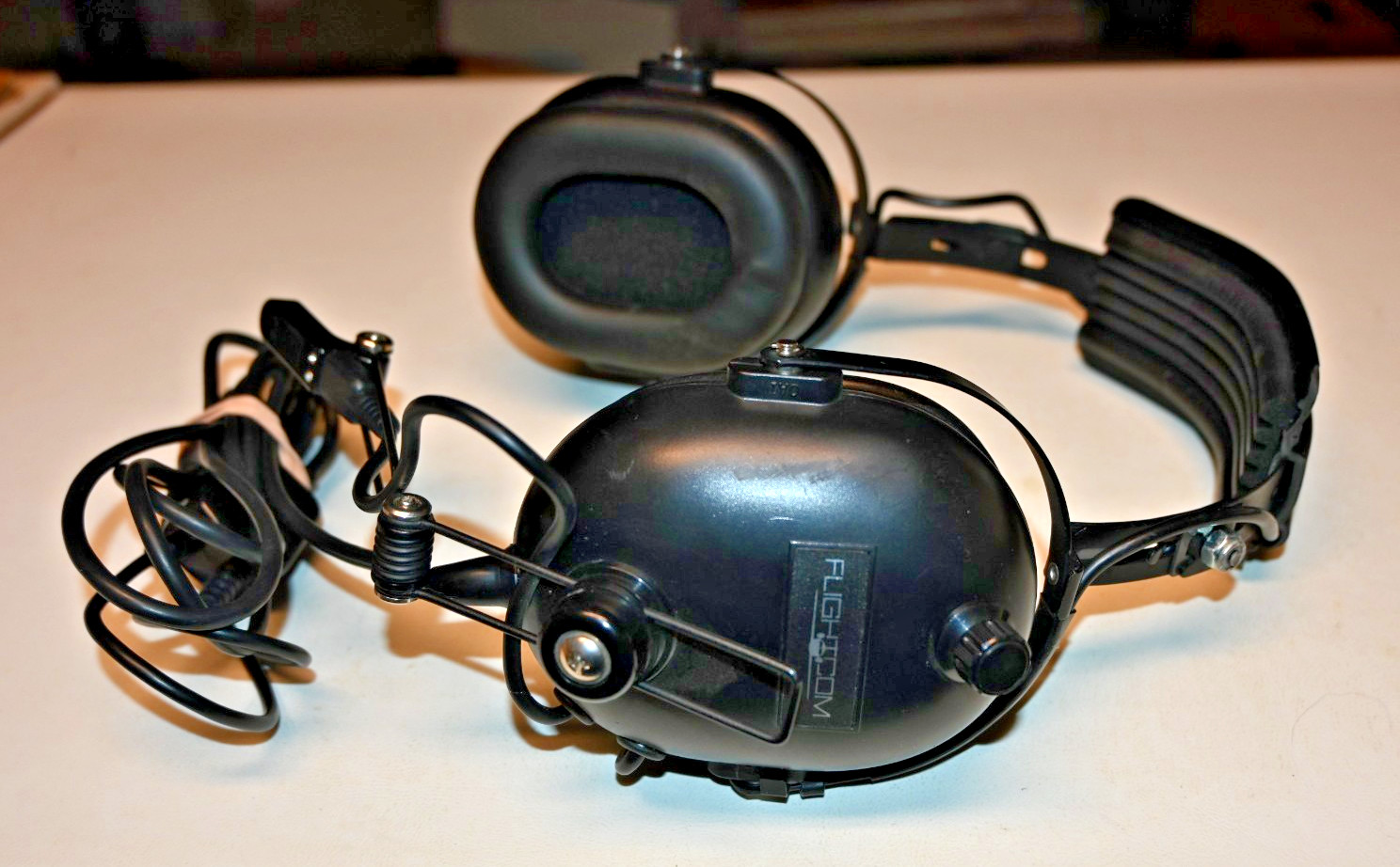 Flightcom Aviation Headset with Sonetics A-7A Microphone Pre-Owned