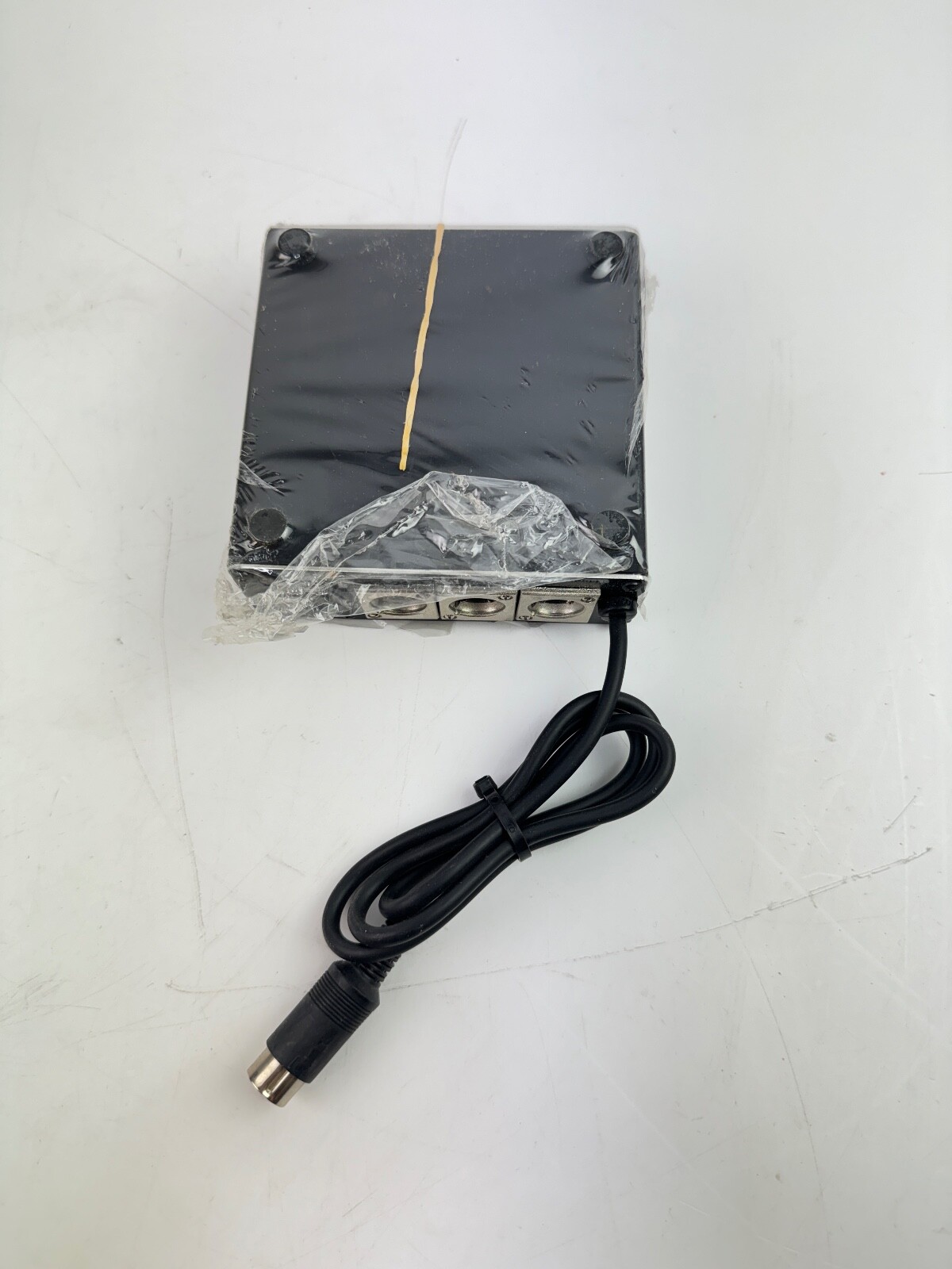 Sescom PO-6 "the portables" 1x3 PRO DA NEW *NO BOX*
