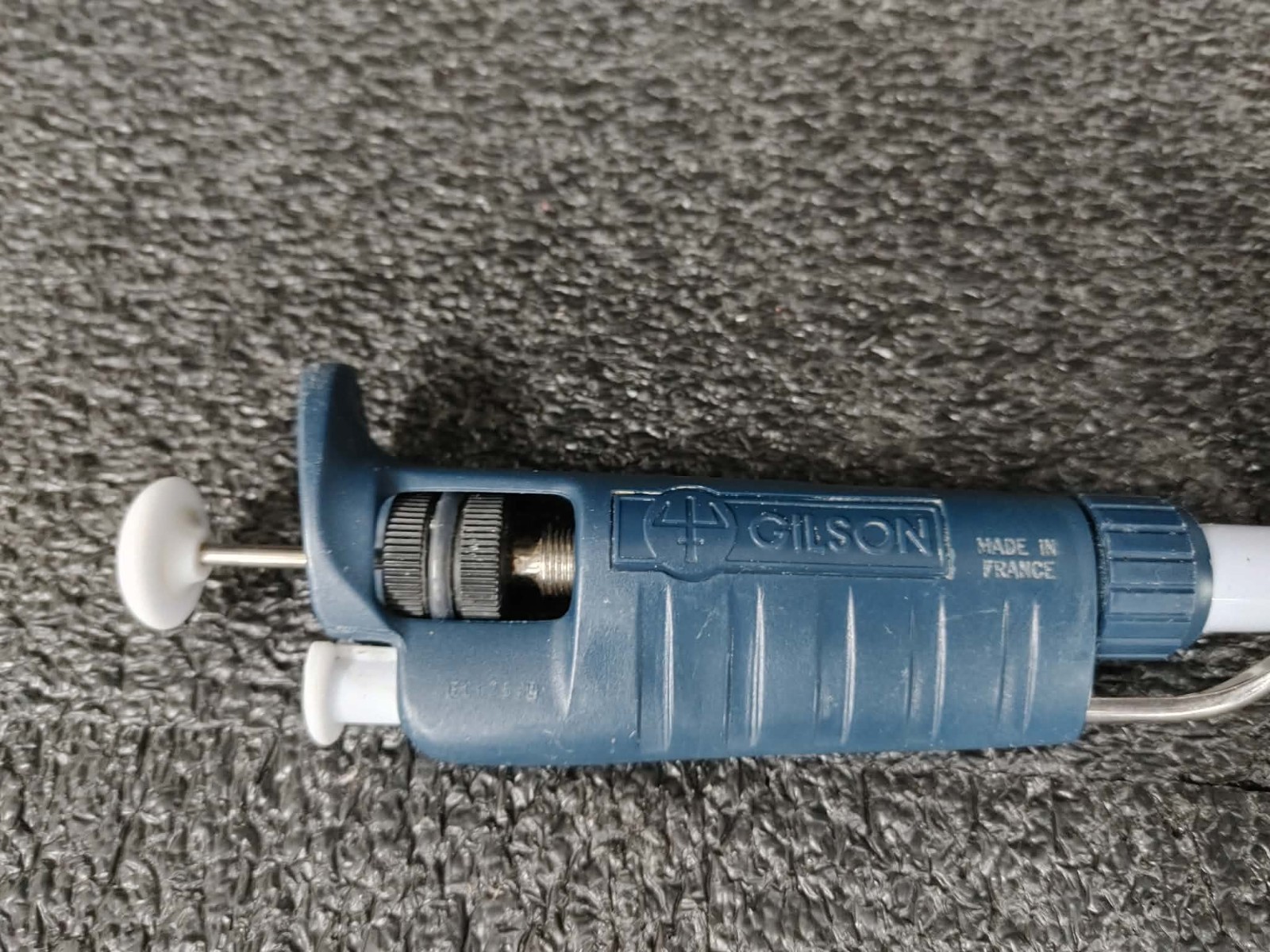 Gilson P200 20-200µl Single Channel Manual Pipette