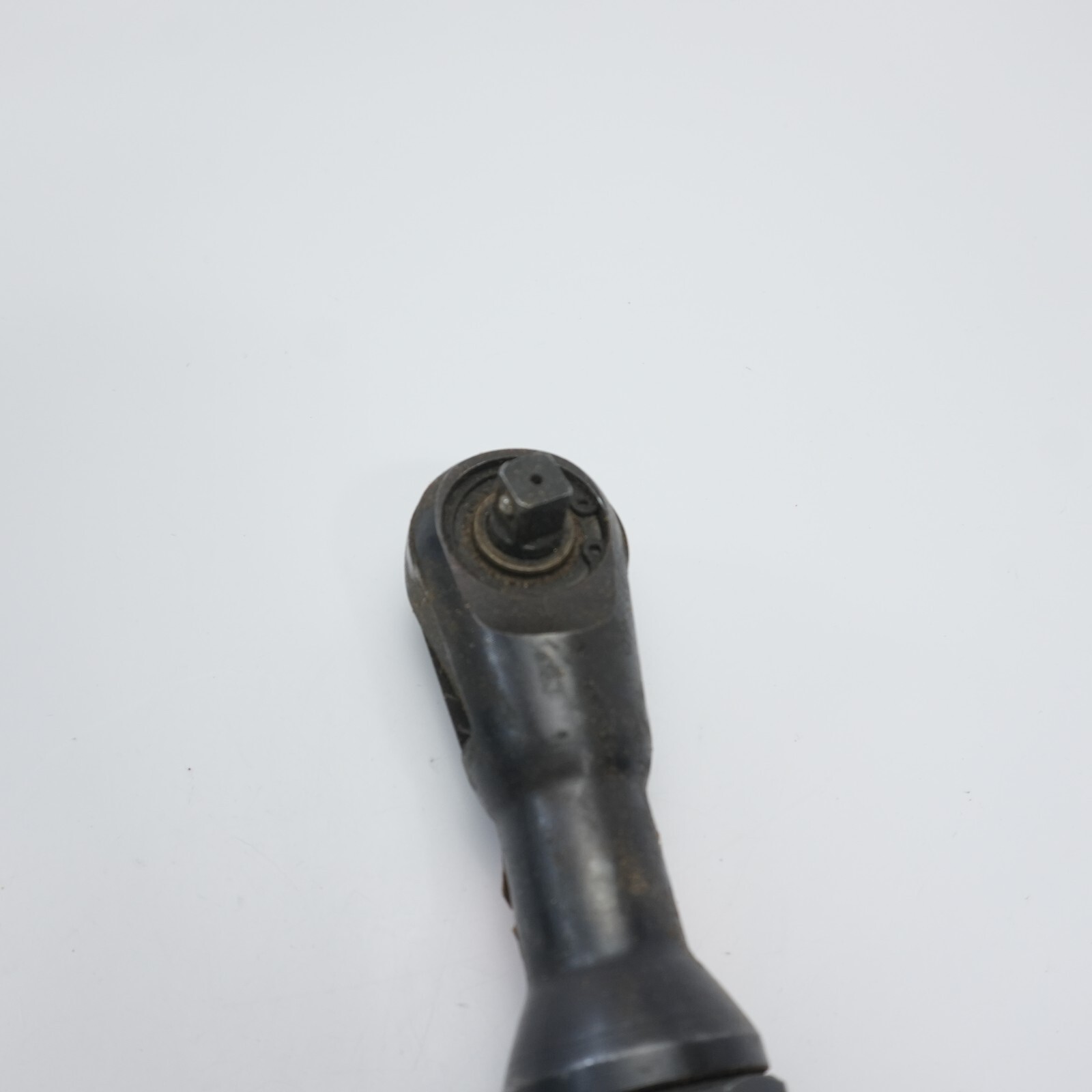 Universal Tools Pneumatic Ratchet Ratcheting Wrench