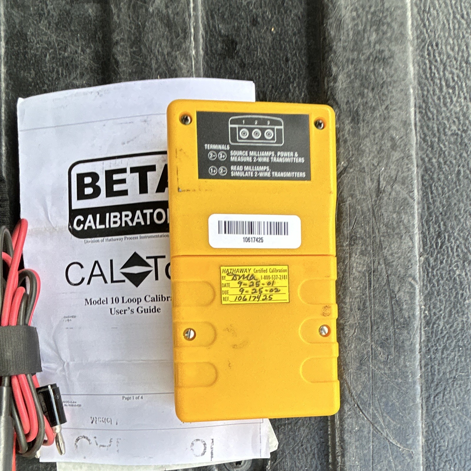 Beta Calibrators CAL Tool 10 Loop Calibrator w/ Case, Test Leads & Manual