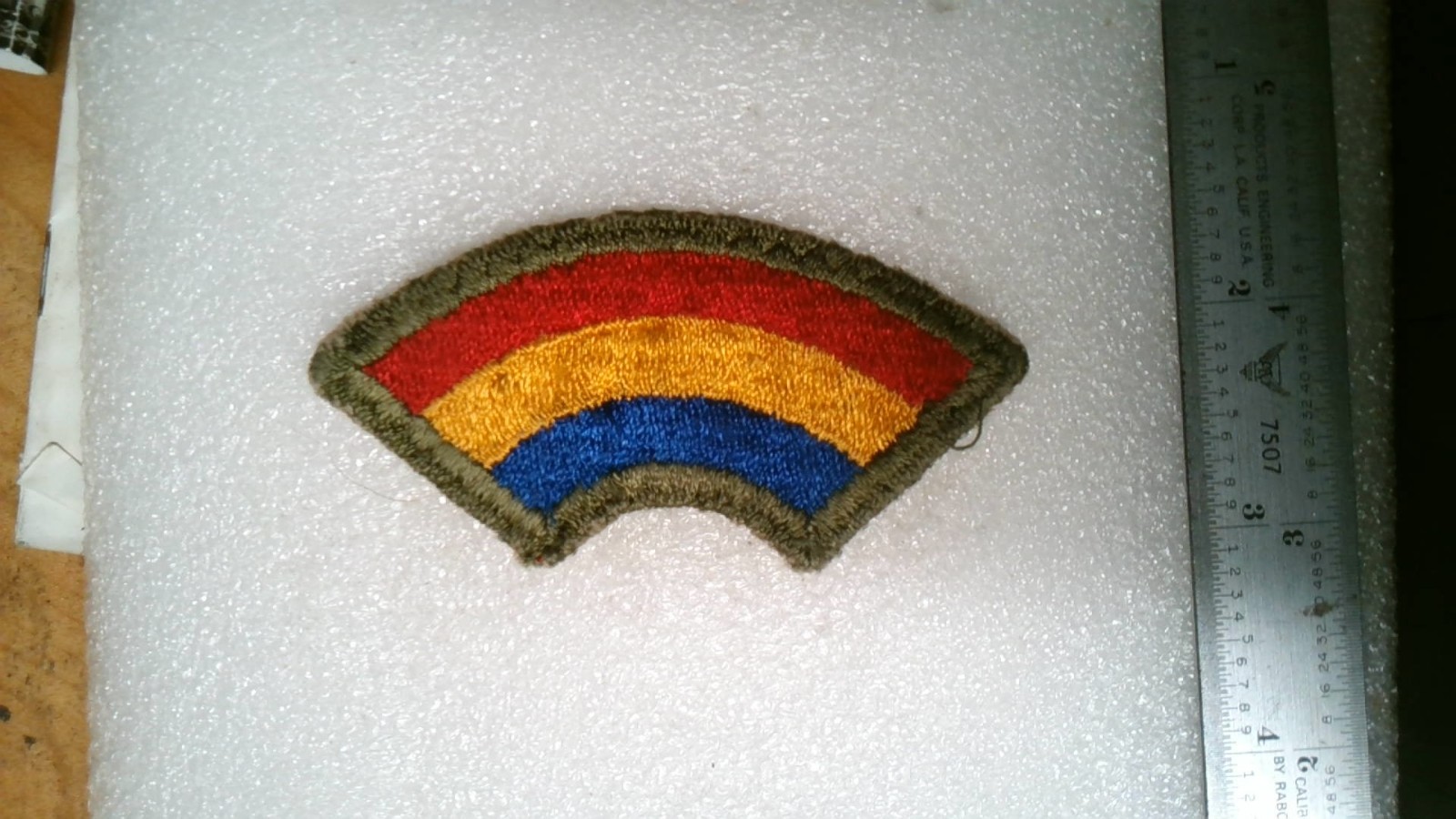 GENUINE VINTAGE MILITARY PATCH WW2 ERA US ARMY 42ND INFANTRY RAINBOW DIVISION