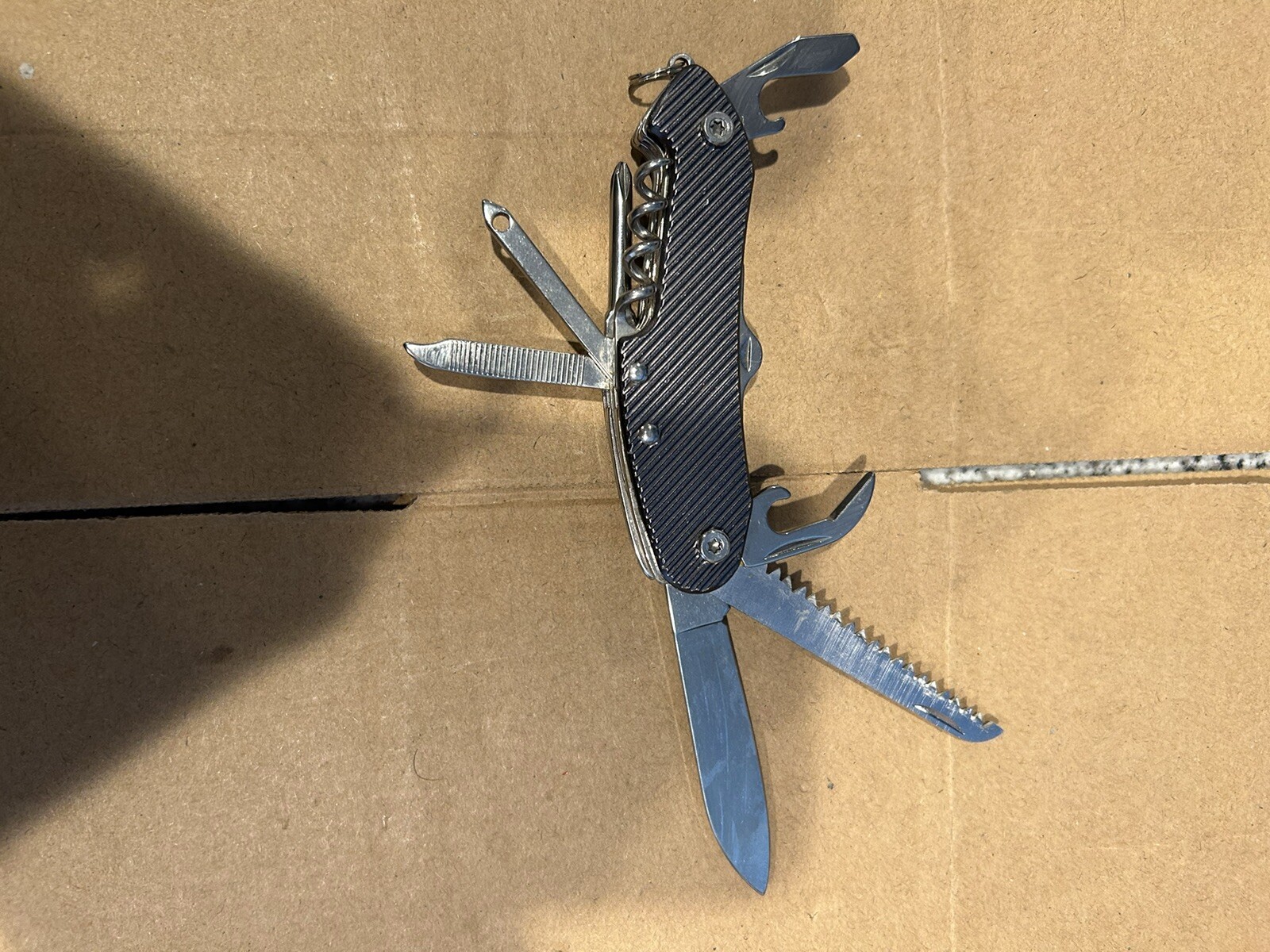 Realtree Edge Camo Deluxe Mutli-tool