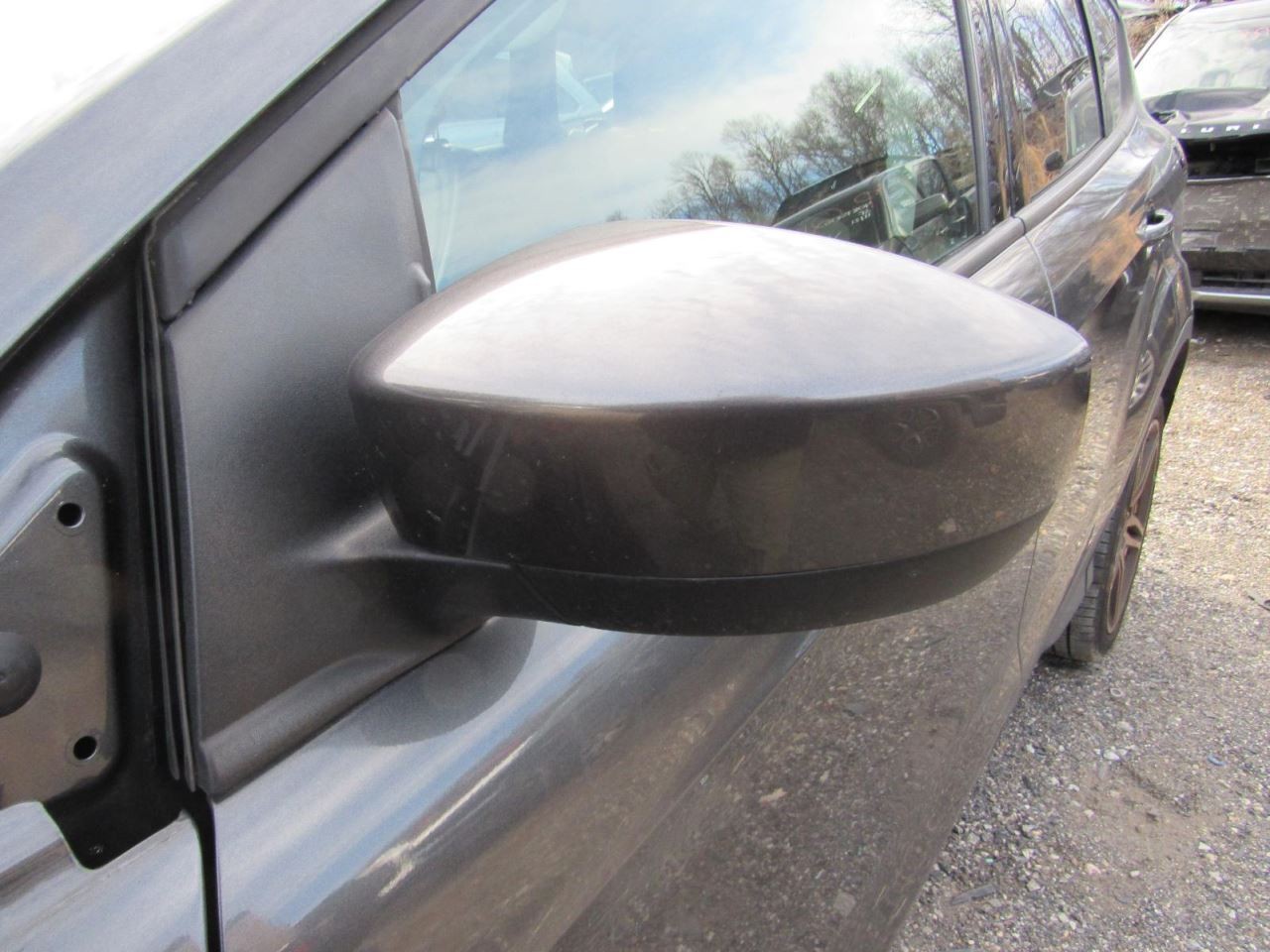 ESCAPE 2019 Glove Box 1027313