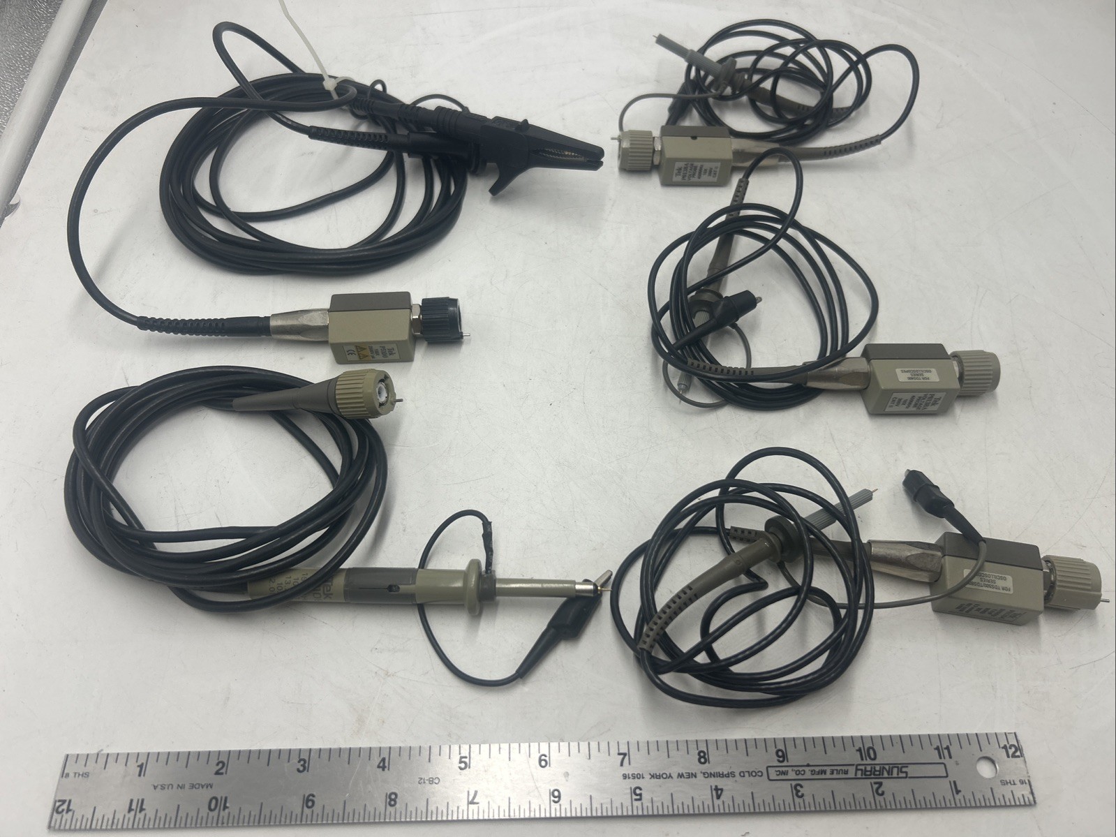 Tektronix TEK P5100, qty2-P6138A,P6139A,P6109,  PROBES qty 5 total
