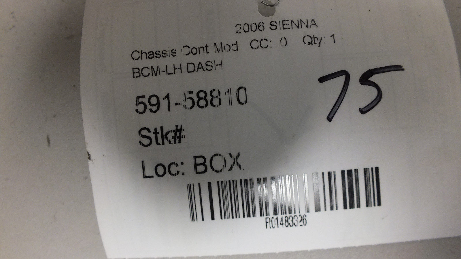 06 07 2006 TOYOTA SIENNA BACK & CLEARANCE WARNING CONTROL MODULE 89340-45011 #75