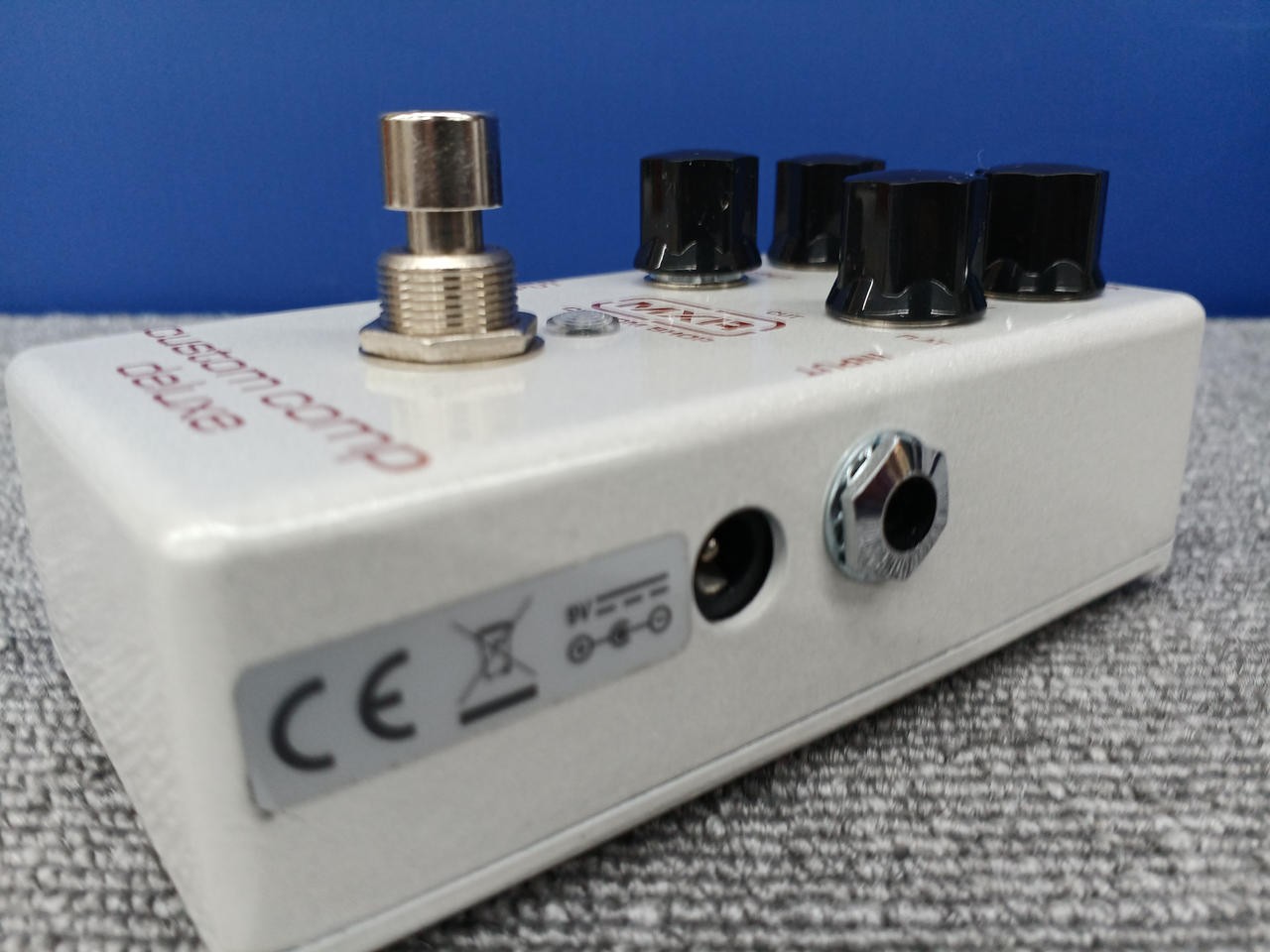 MXR Custom Comp Deluxe Guitar Compressor Pedal Used with Marks