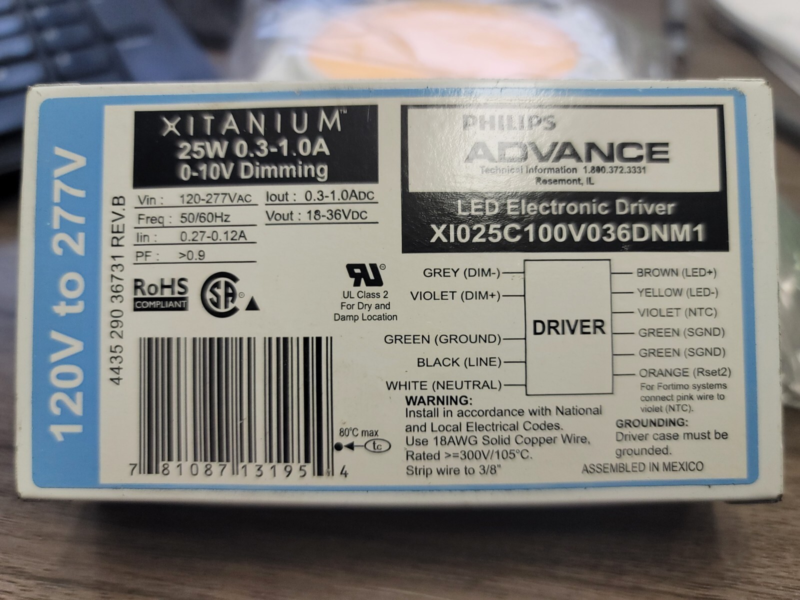 X1025C100V036DNM1 / X1025C100V036DNM1  PHILLIPS (NEW IN BOX)