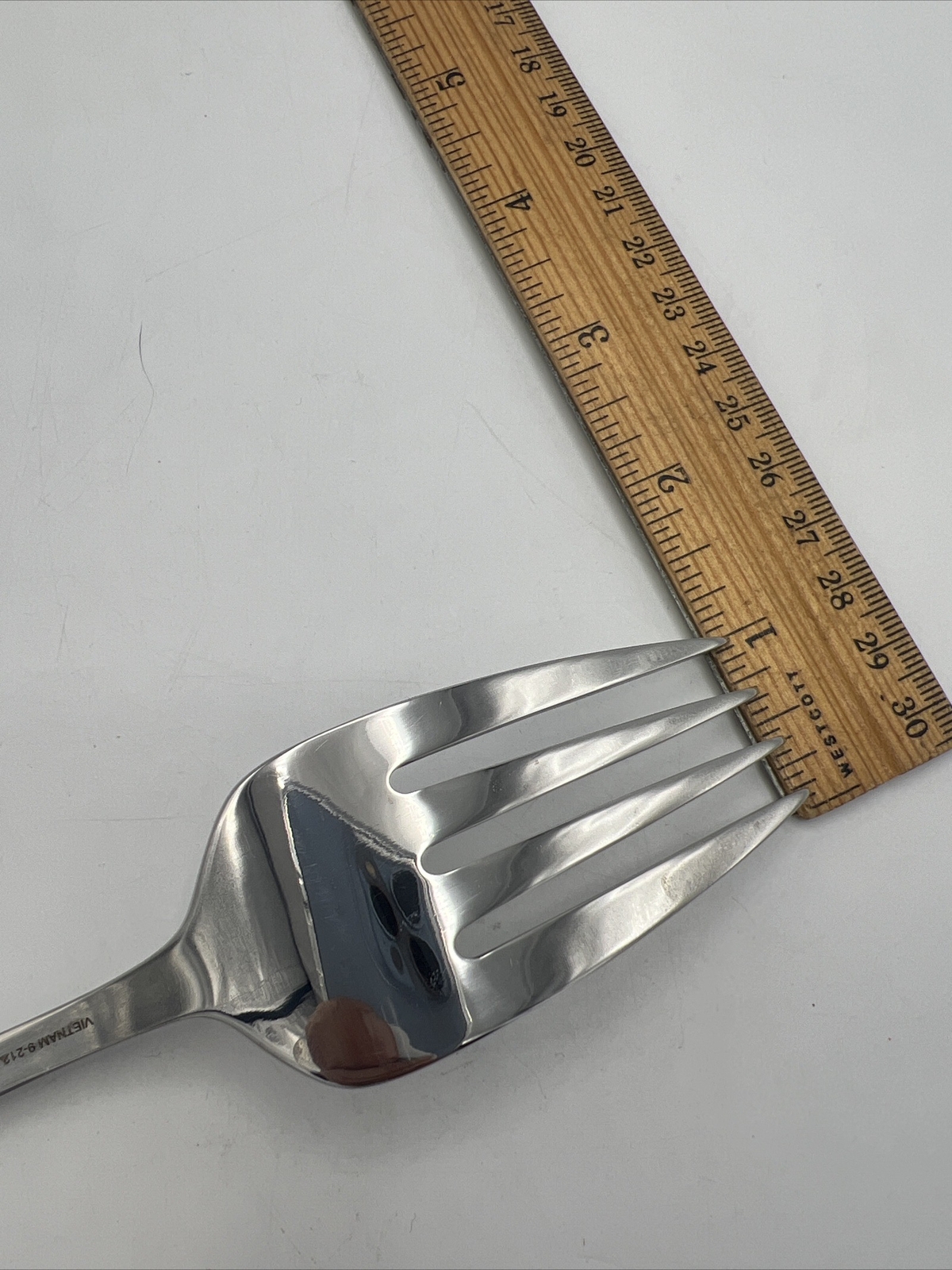 Oneida USA Stainless Independence Cold Meat Serving Fork 8 1/2" USED* Replacemnt
