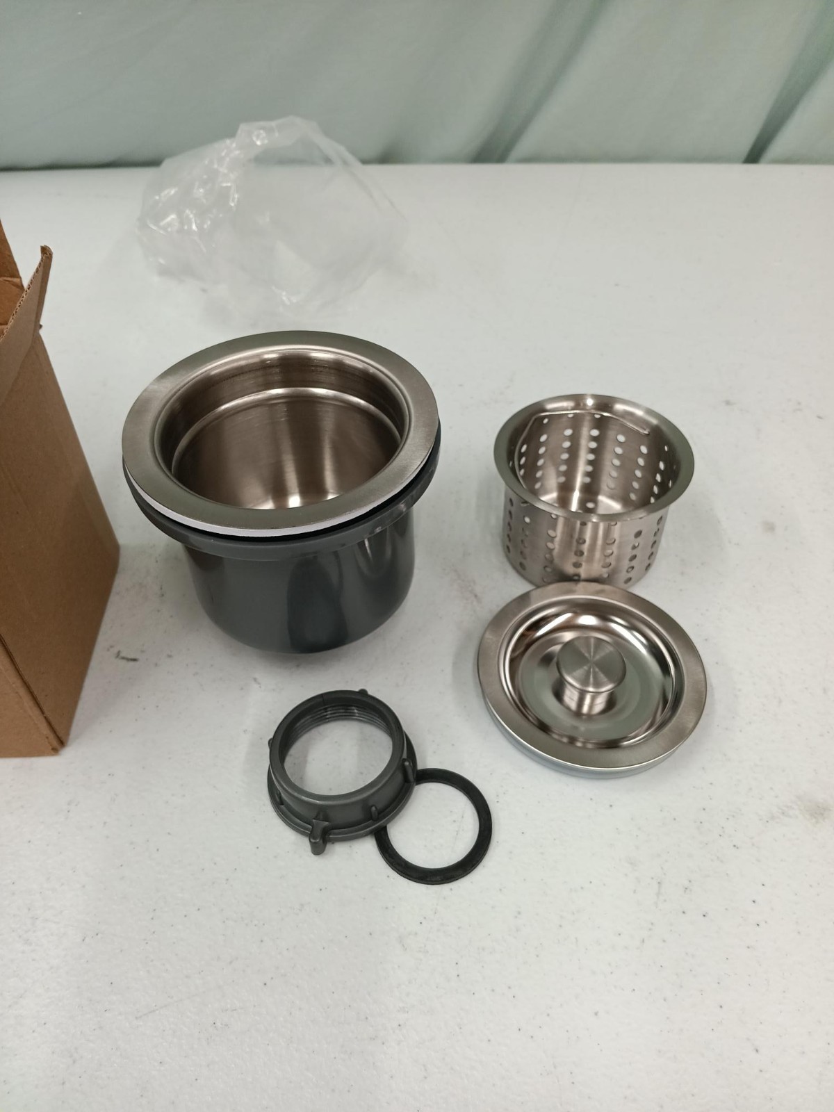KRAUS BST-1 Stainless Steel Sink Drain w/ Basket Strainer and Lid - New - opened