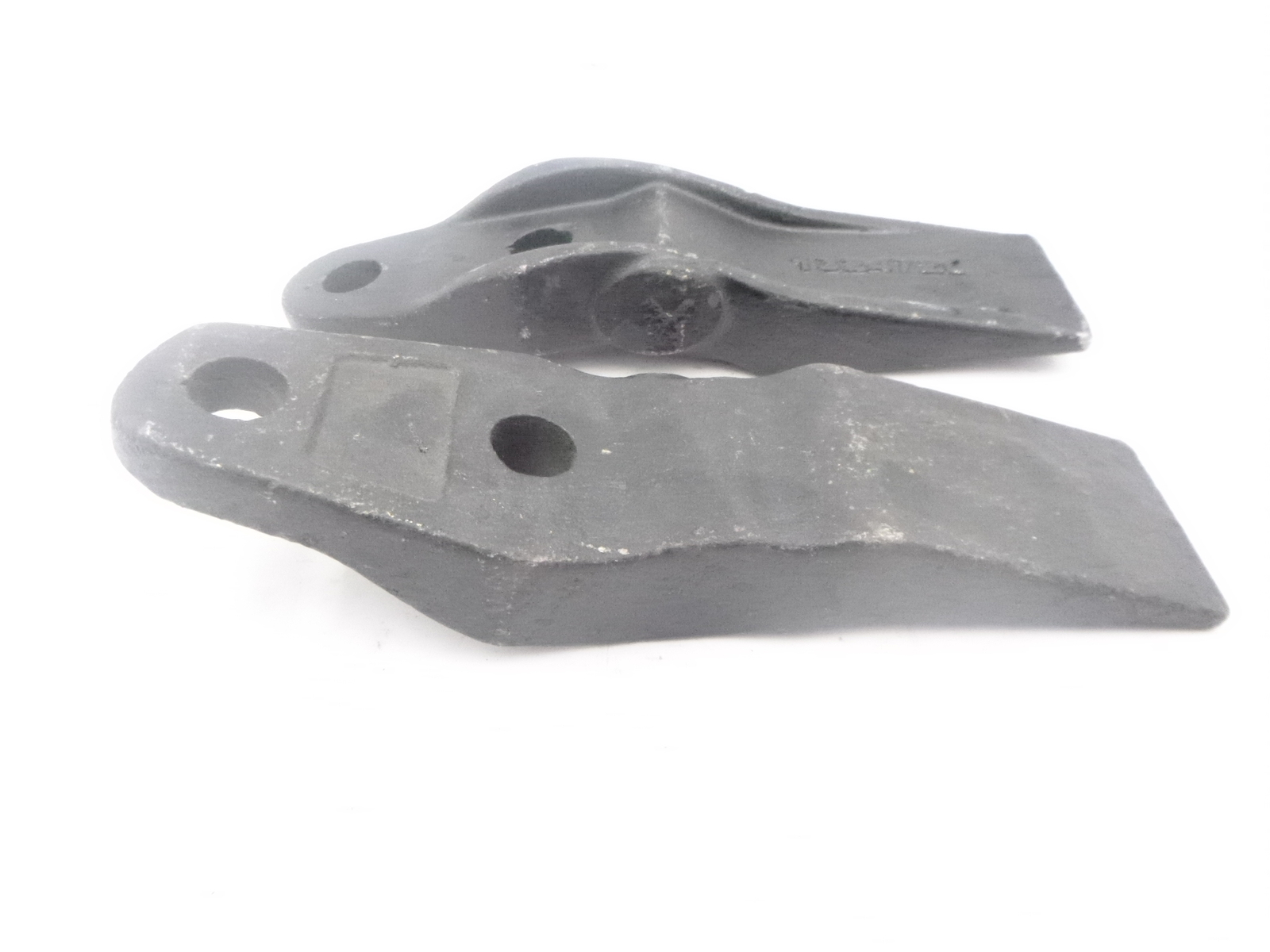 2 Pack Titan Attachments Bucket Teeth 1324720 For CAT 277C