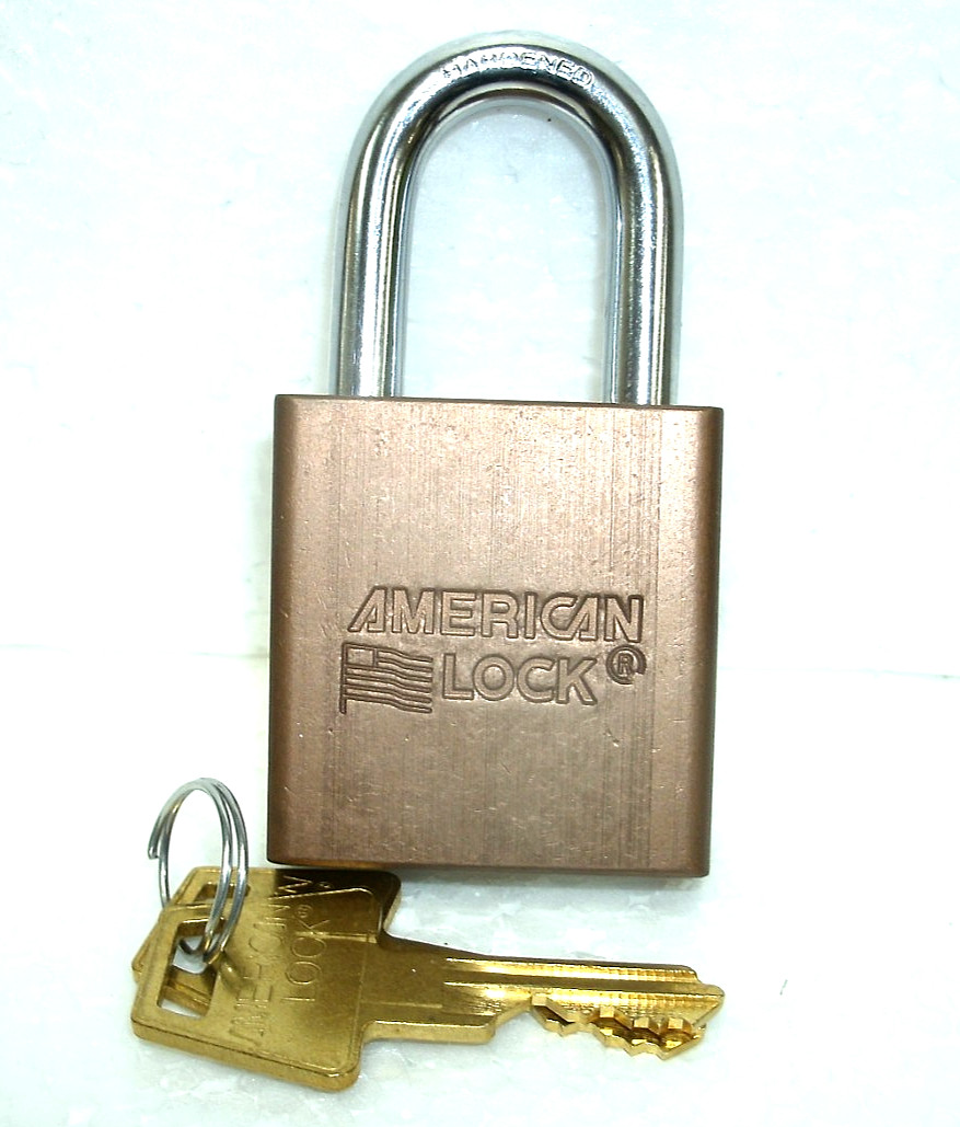 American Lock-Padlock Series A1205BRN 1-1/8' Boron Shackle-2 Keys-Brown-NEW!