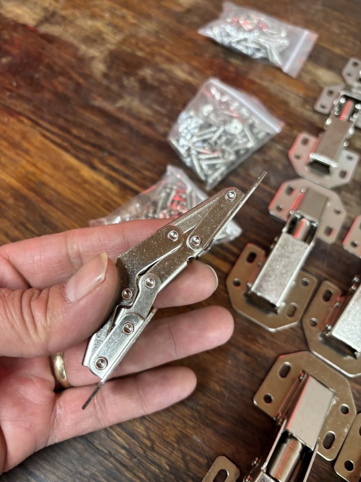 LOT OF 24 90 Degree Door Panels Hinges Durable Spring Angle Hinges