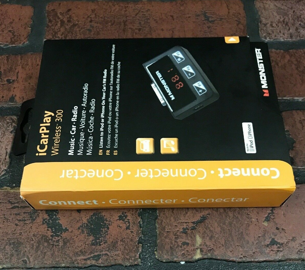 Monster ICarPlay Wireless 300