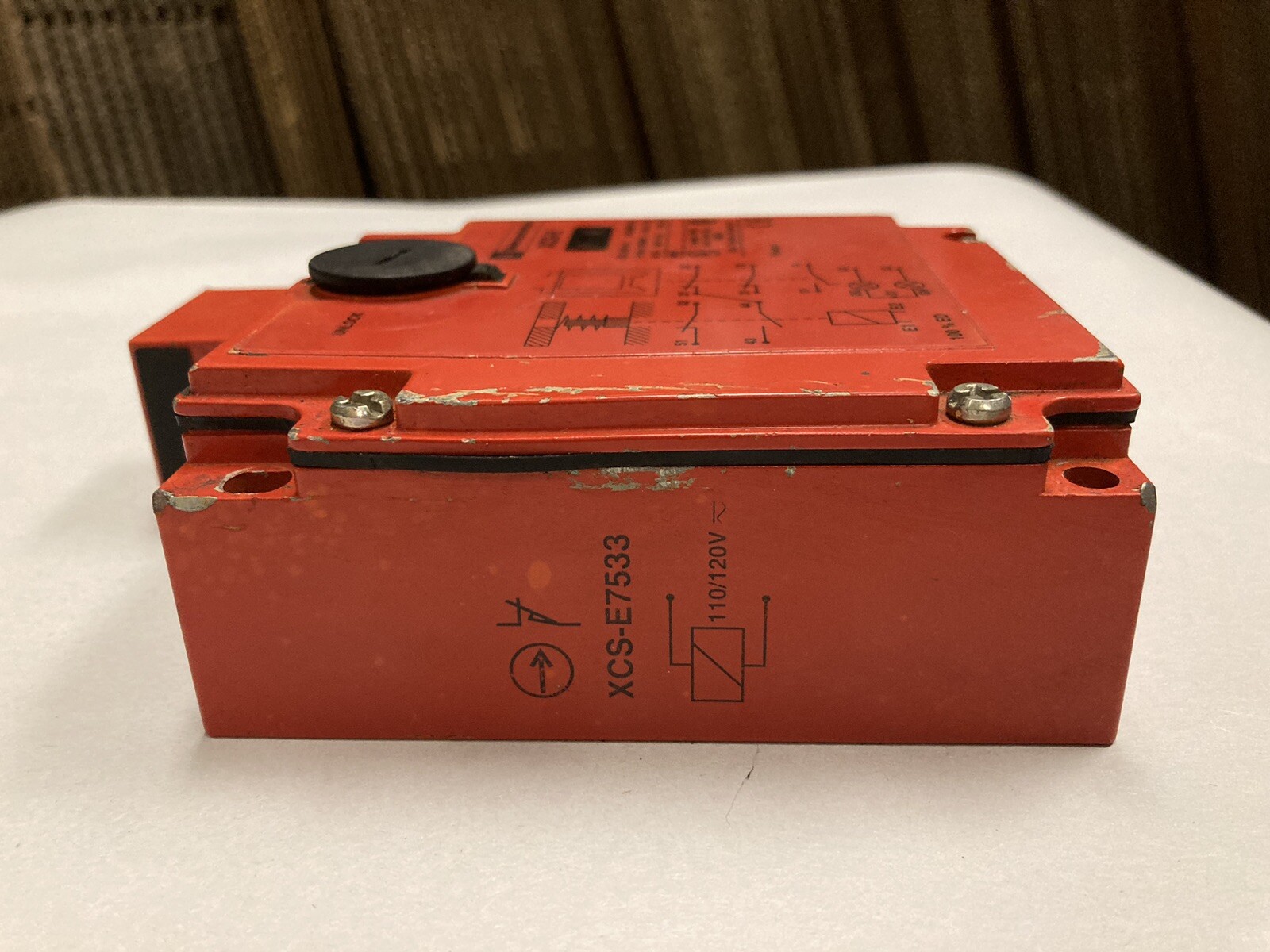Telemecanique,XCS-E7533,Safety Controller Interlock Switch