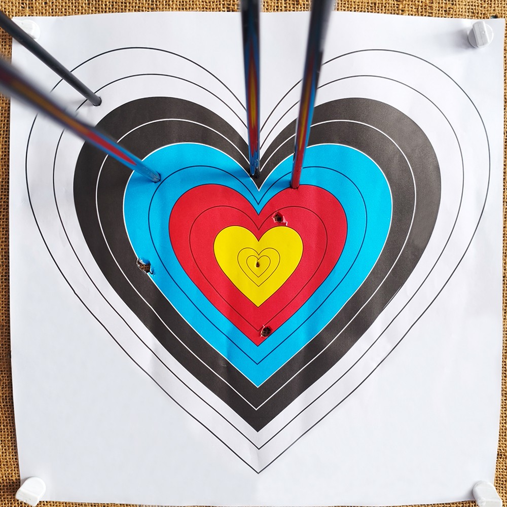 Archery Target Paper Heart Shaped 40x40cm Durable Bow Arrow Shooting Practice