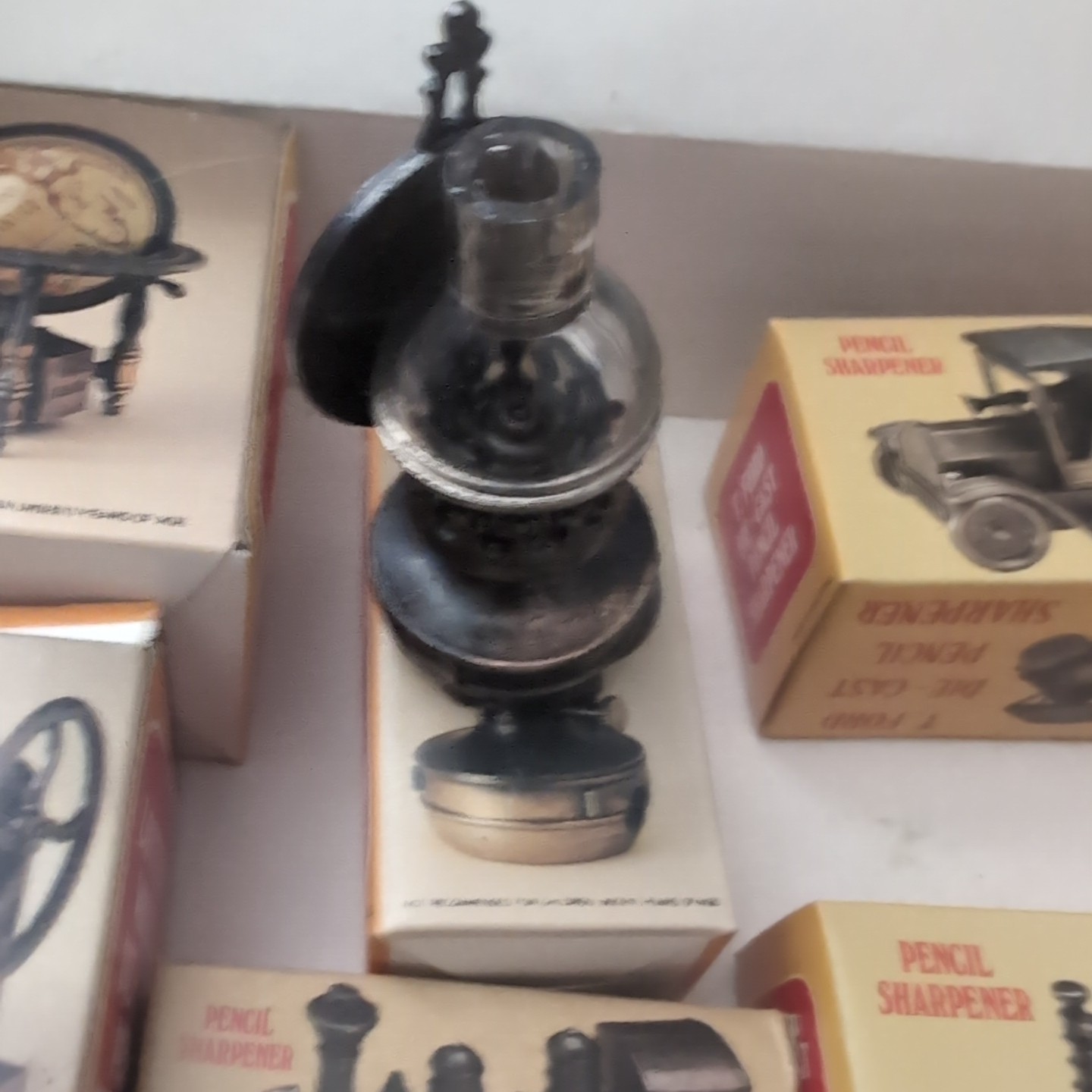 Case Die Cast Pencil Sharpener Collection Antique Miniatures New