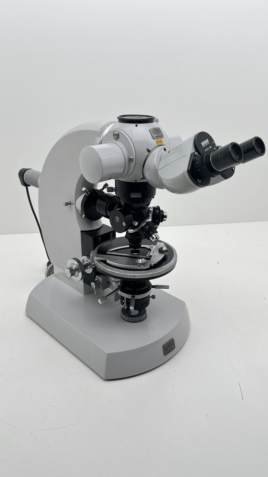 Zeiss Universal Upright Light Microscope