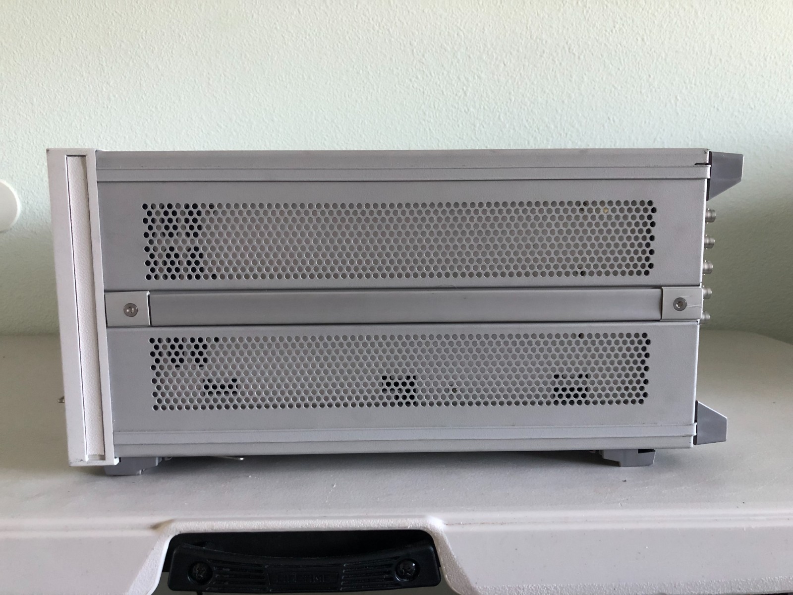 HP/Agilent 8753ES 30kHz-6GHz Network Analyzer S-Parameter Option:006/010