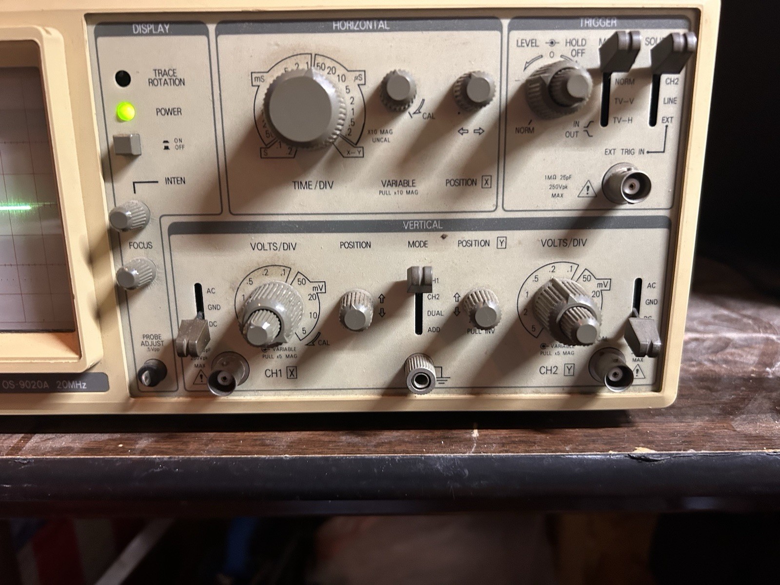 Goldstar OS-9020A Oscilloscope Two-Channel