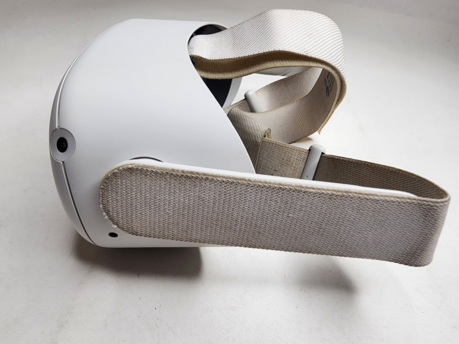 Oculus Quest 2 256GB Standalone All-in-One VR Meta Headset Only