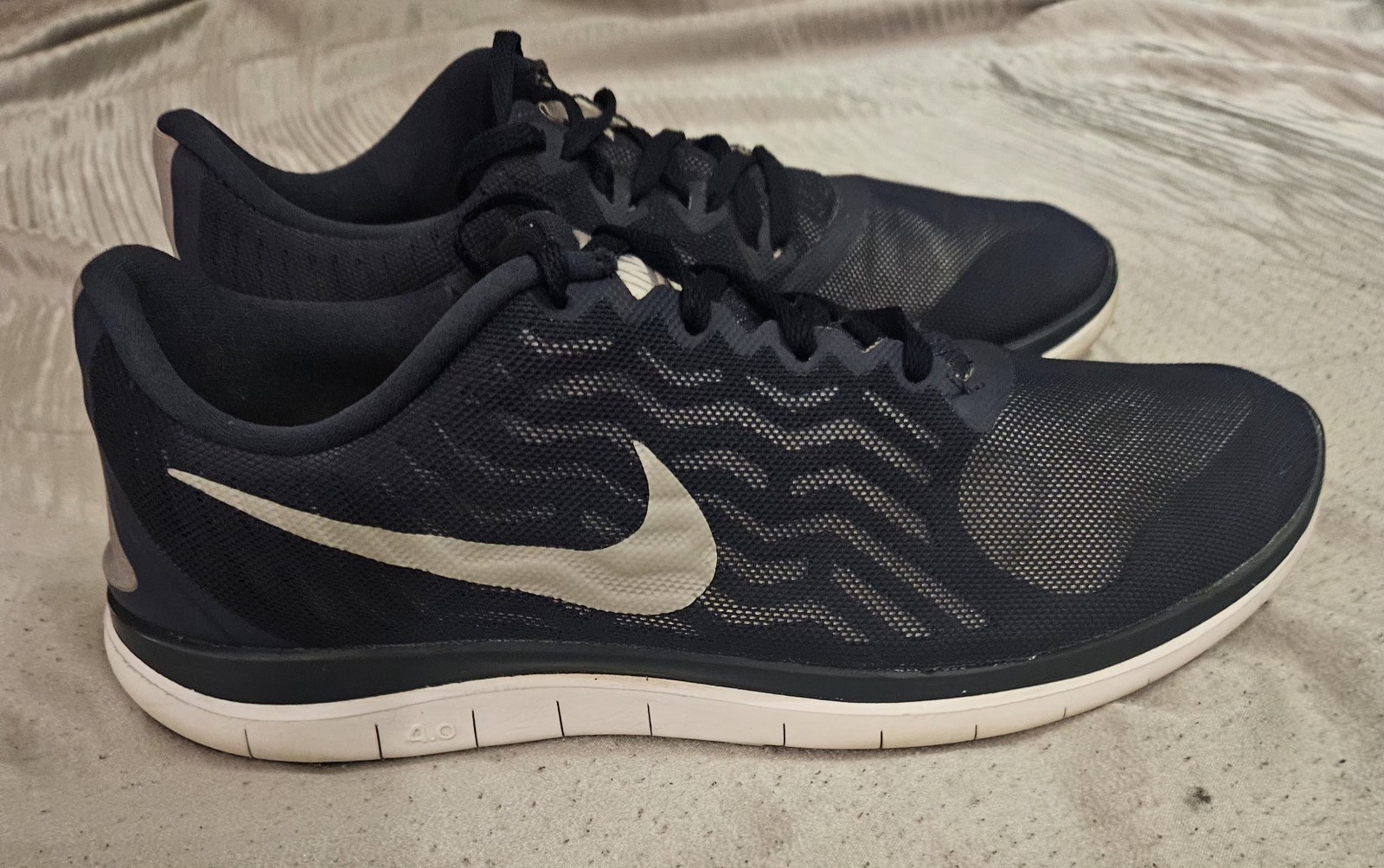 Size 10 - Nike Free 4.0 Obsidian